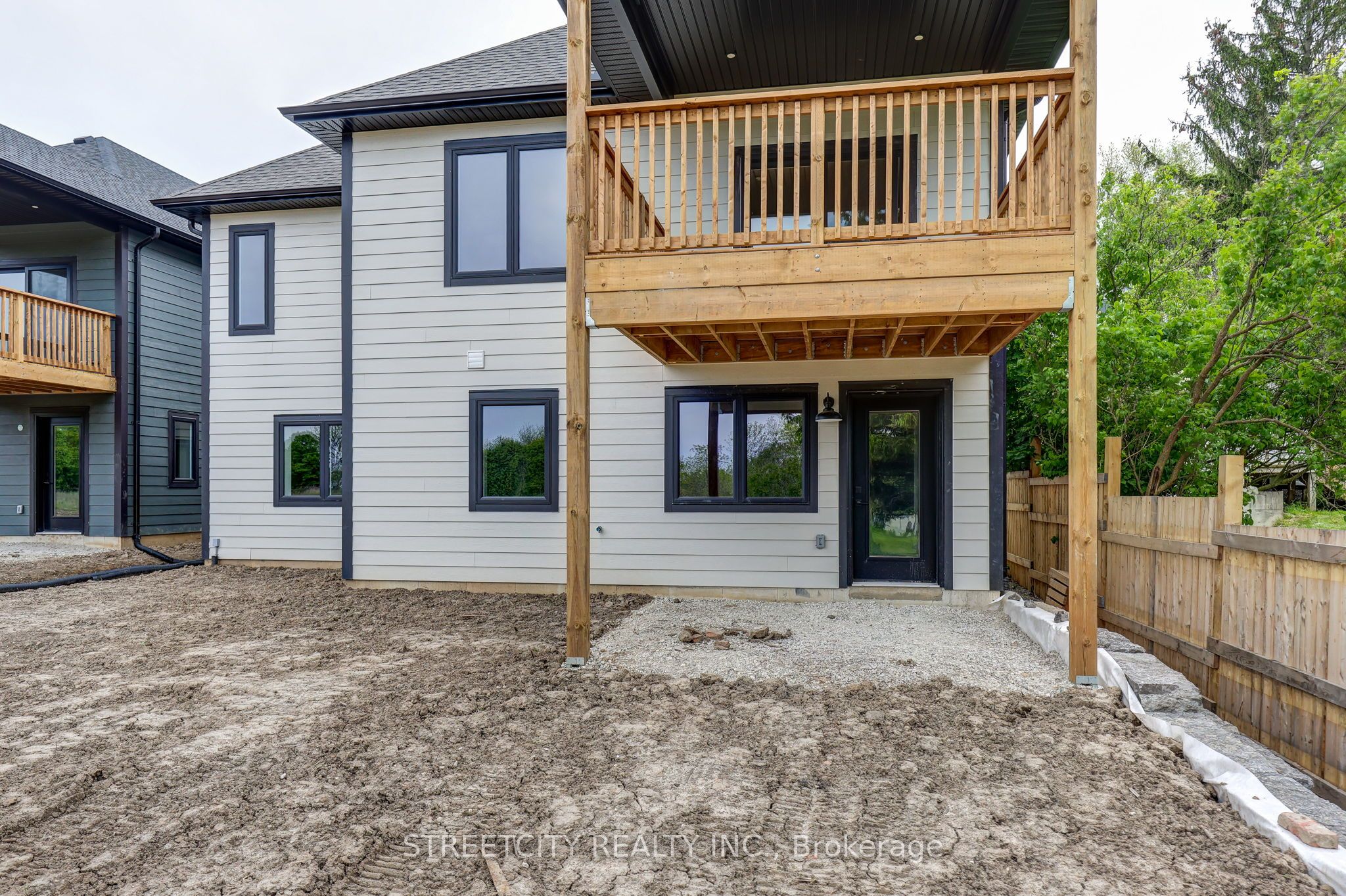 8088 Union Road Property Photo 3