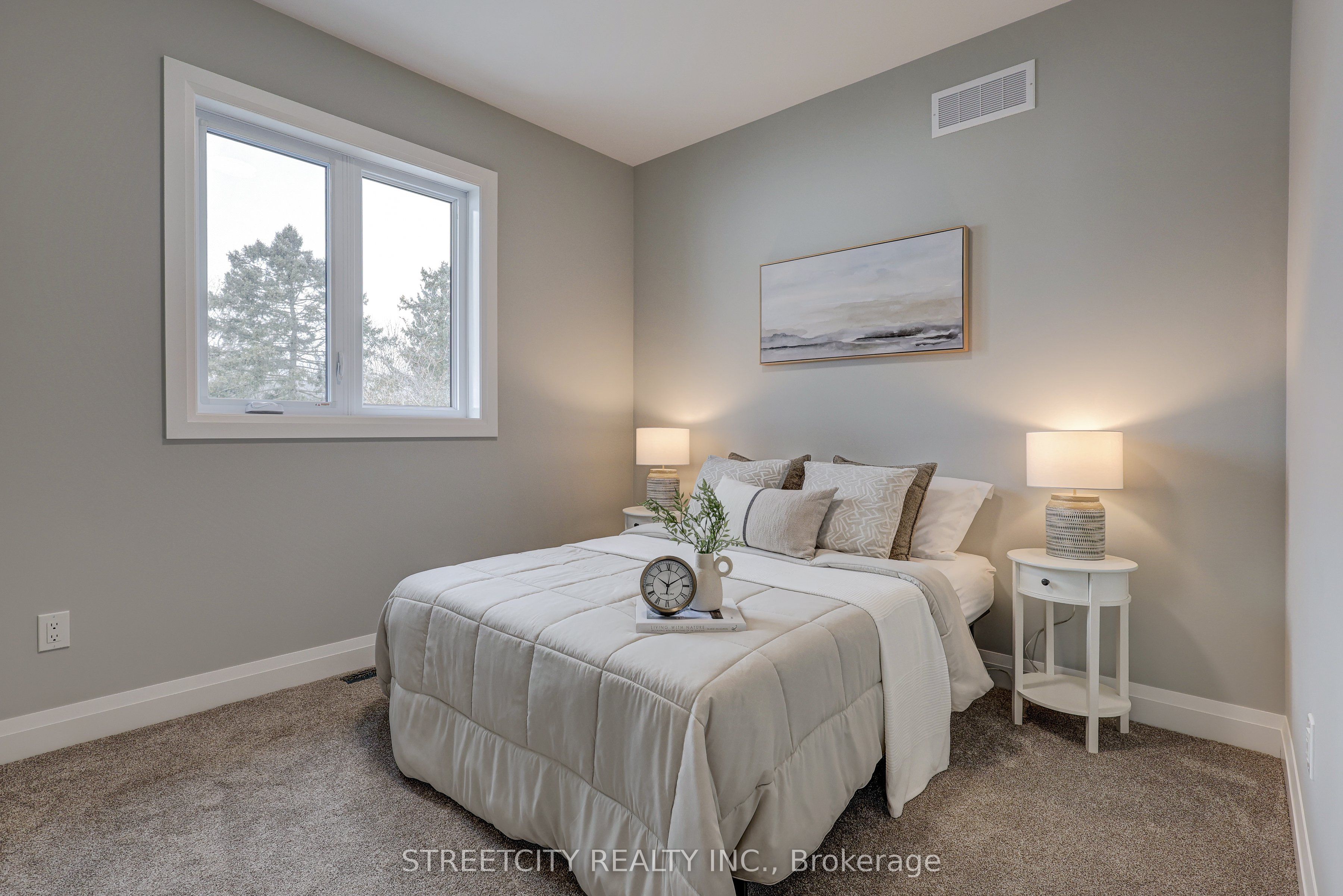 8088 Union Road Property Photo 12