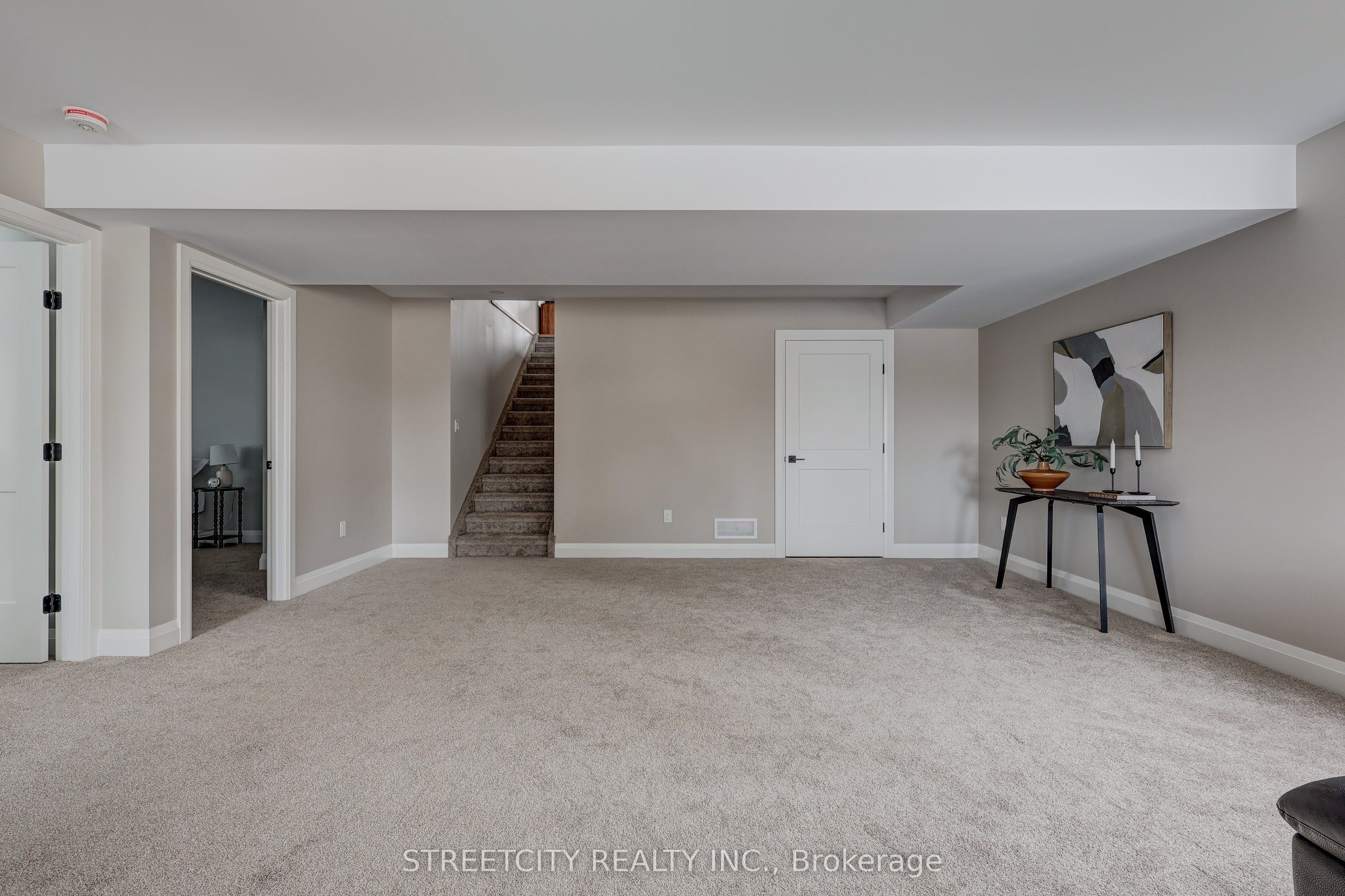 8088 Union Road Property Photo 33