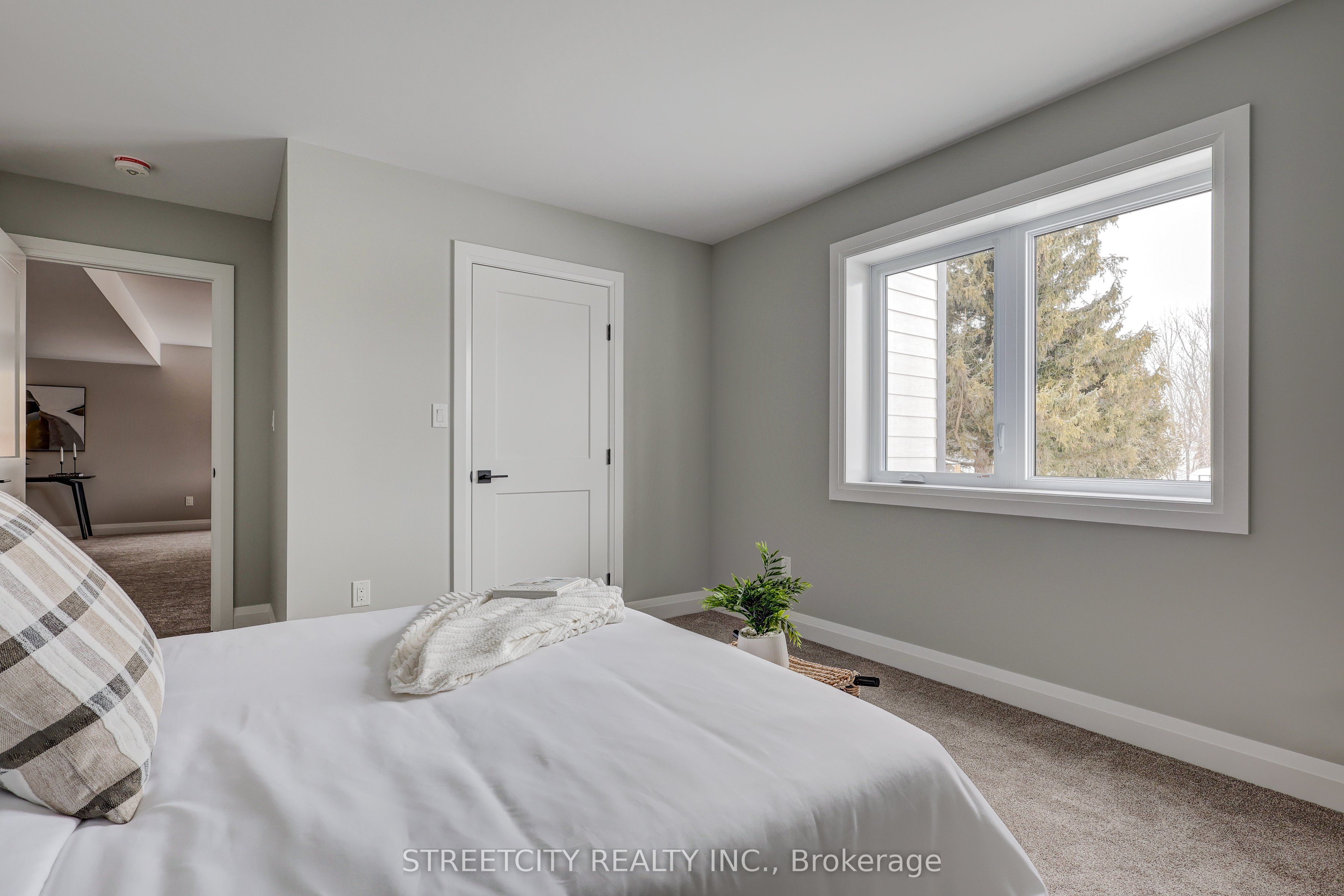 8088 Union Road Property Photo 41