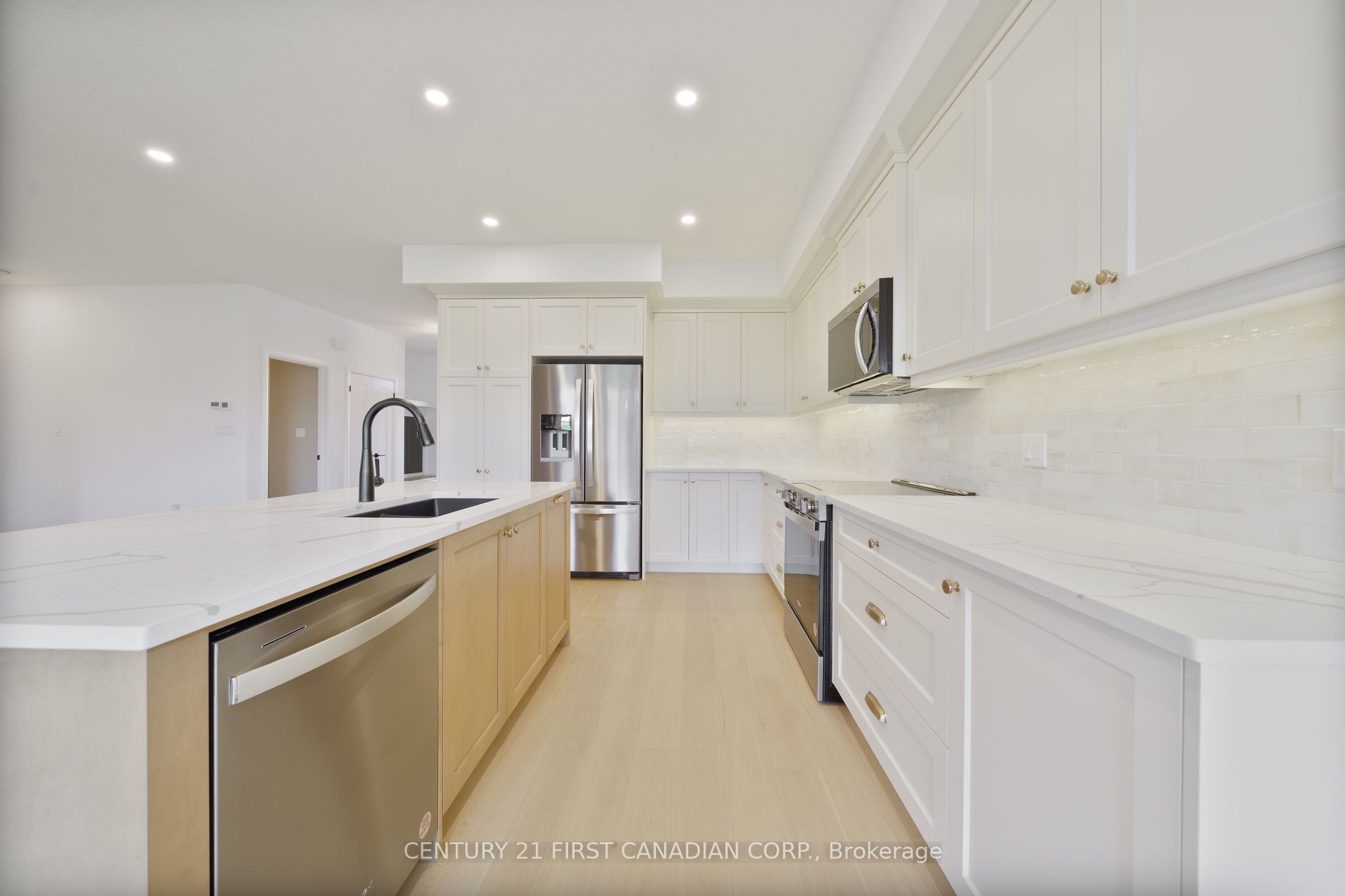 482 Julianna Court Property Photo 12