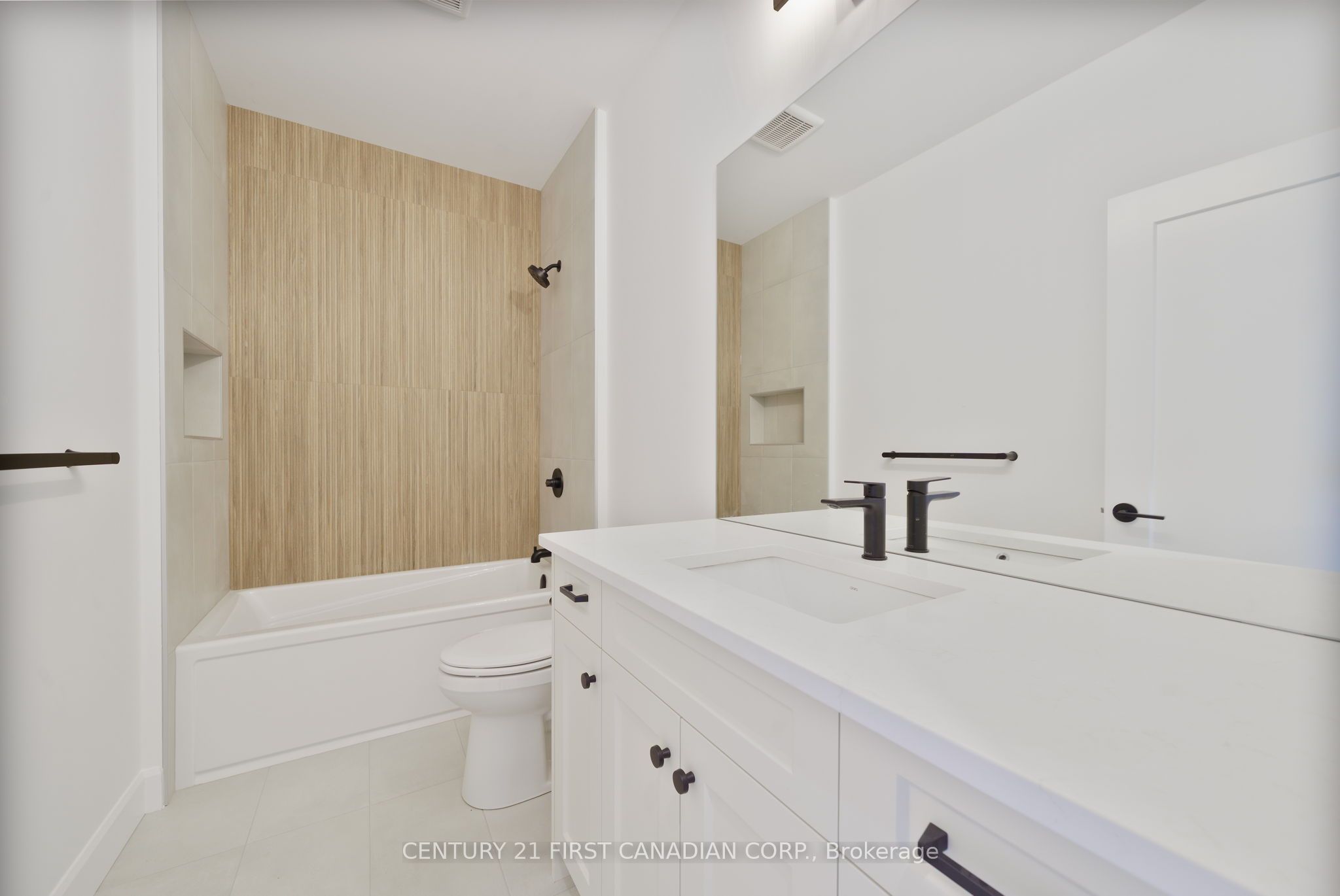 482 Julianna Court Property Photo 18