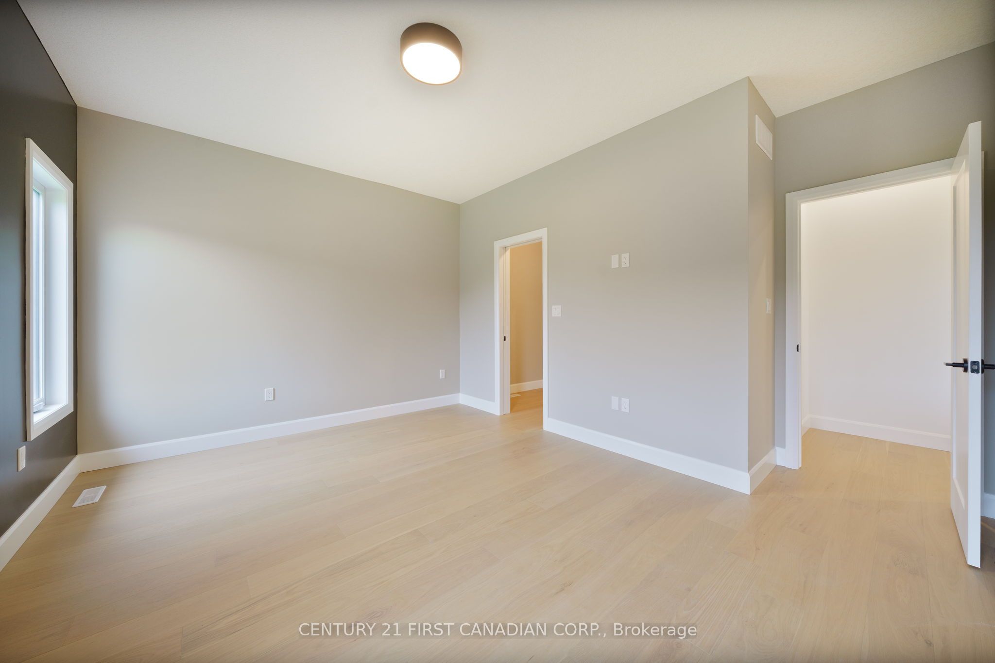 482 Julianna Court Property Photo 25