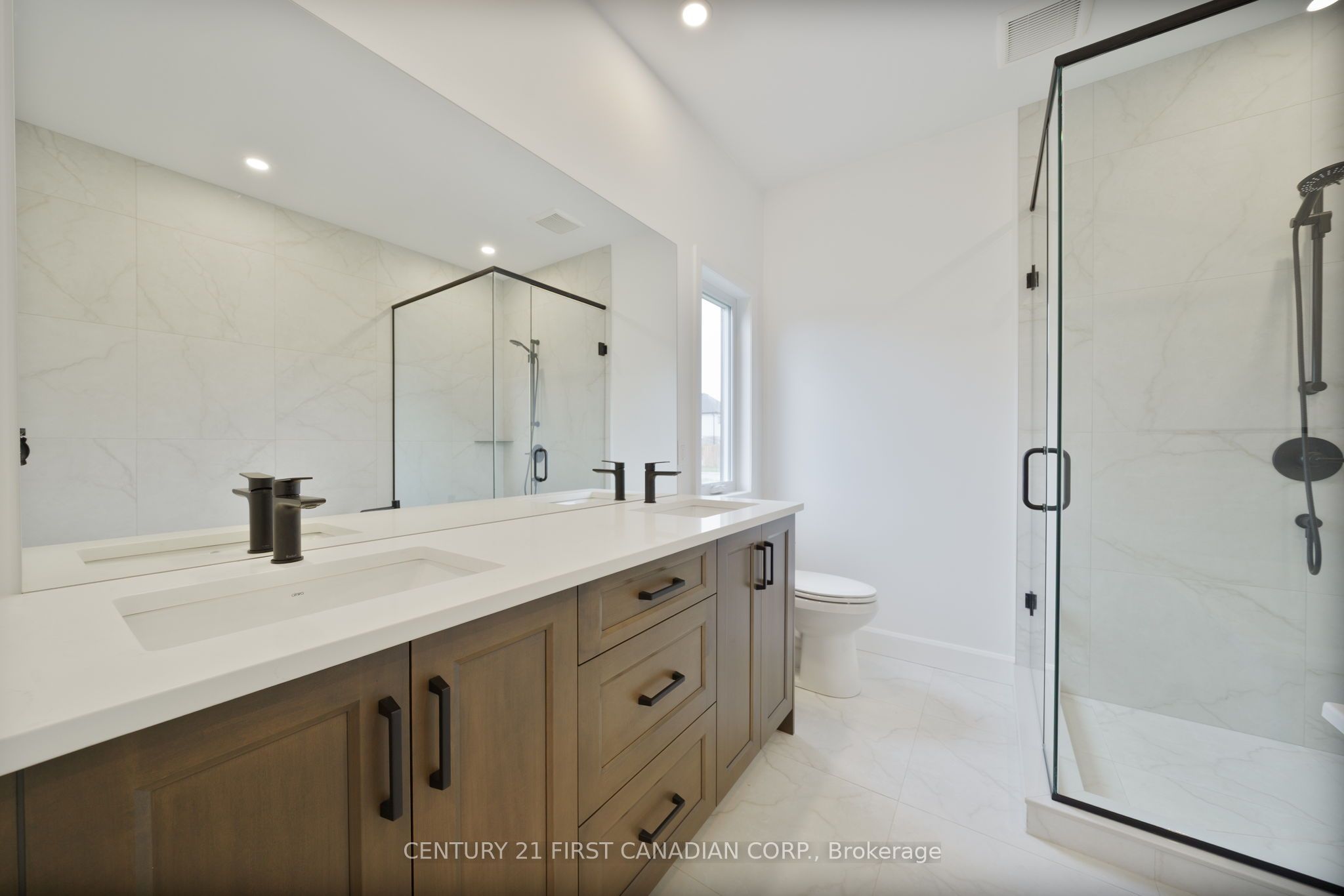 482 Julianna Court Property Photo 28
