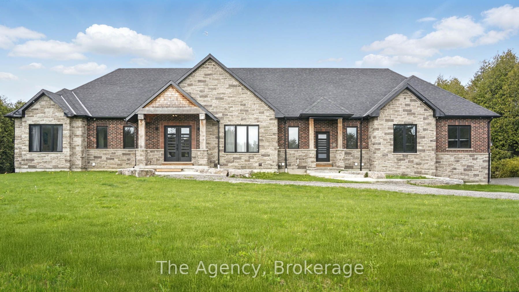 634060 Highway 10 Highway Property Photo 1