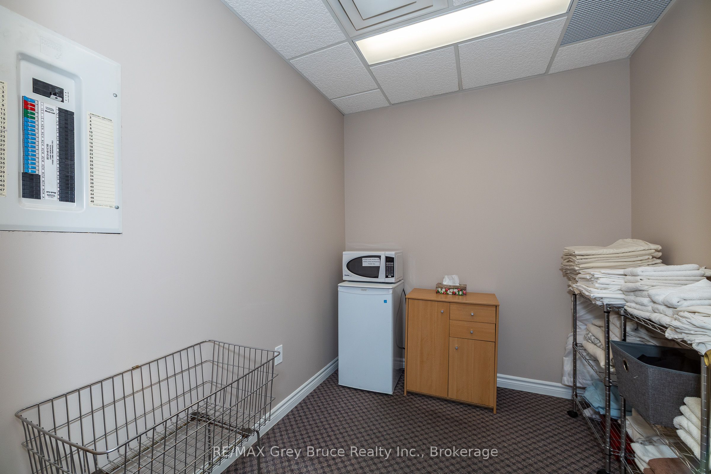 784 16th St E Property Photo 21