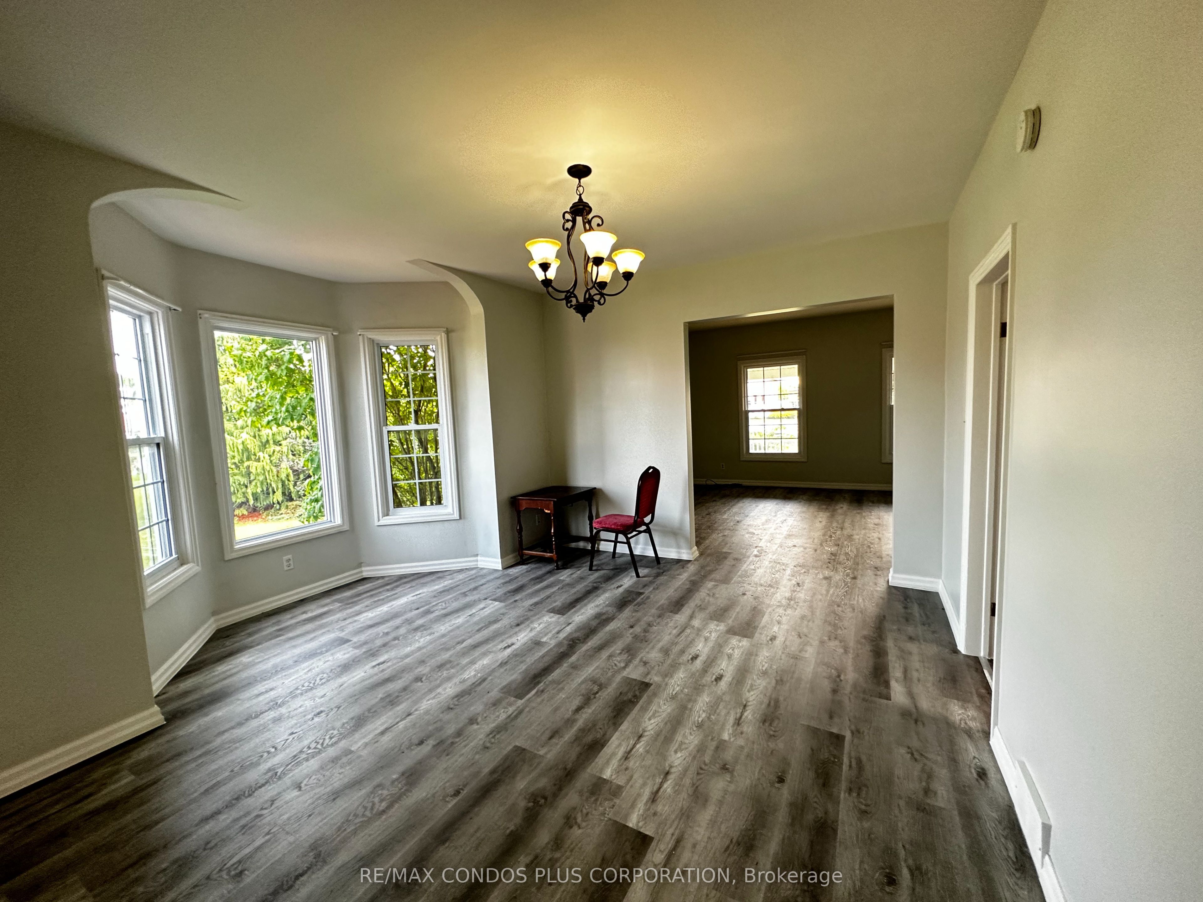 758 Niagara Stone Rd Property Photo 10