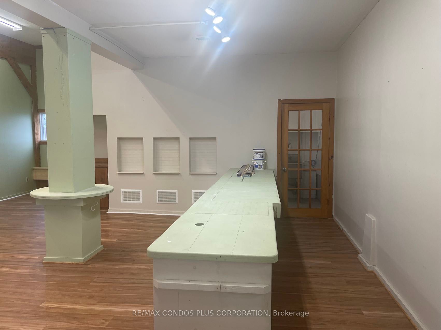 758 Niagara Stone Rd Property Photo 21
