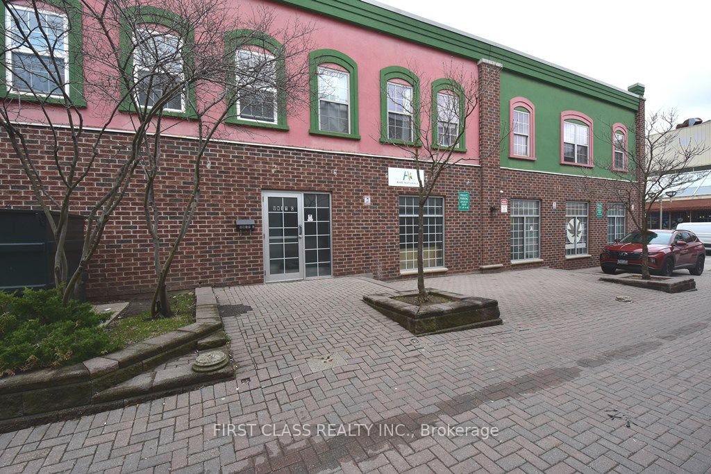18 Market St Property Photo 3