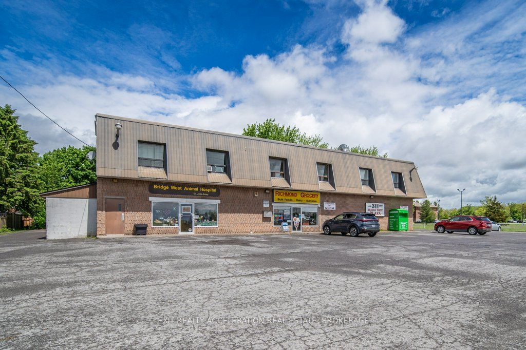 #2 - 311 Bridge Street Property Photo 2