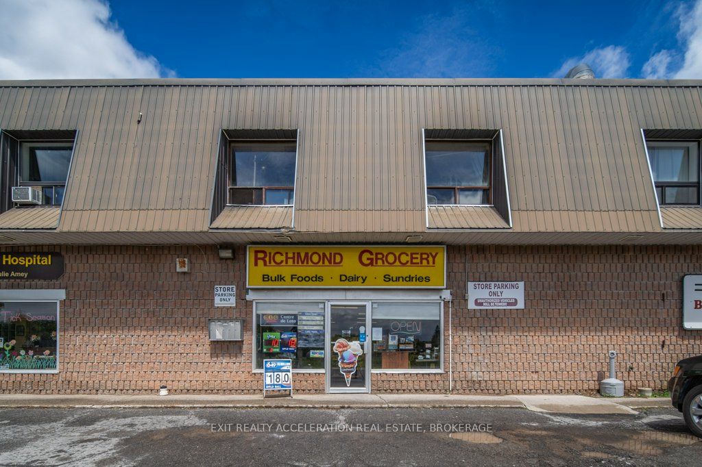 #2 - 311 Bridge Street Property Photo 4