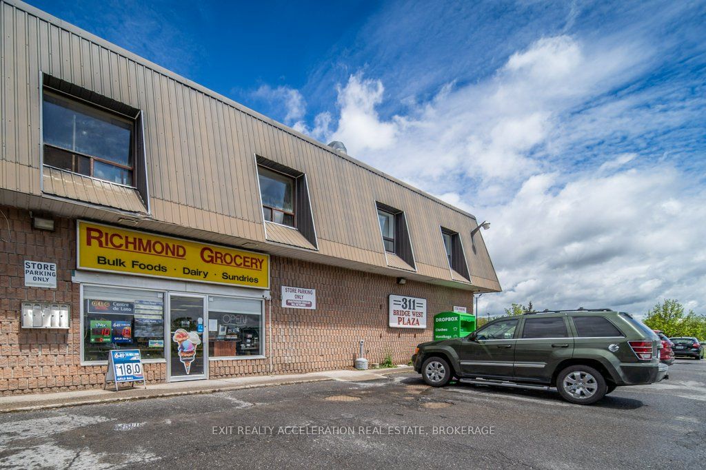 #2 - 311 Bridge Street Property Photo 5