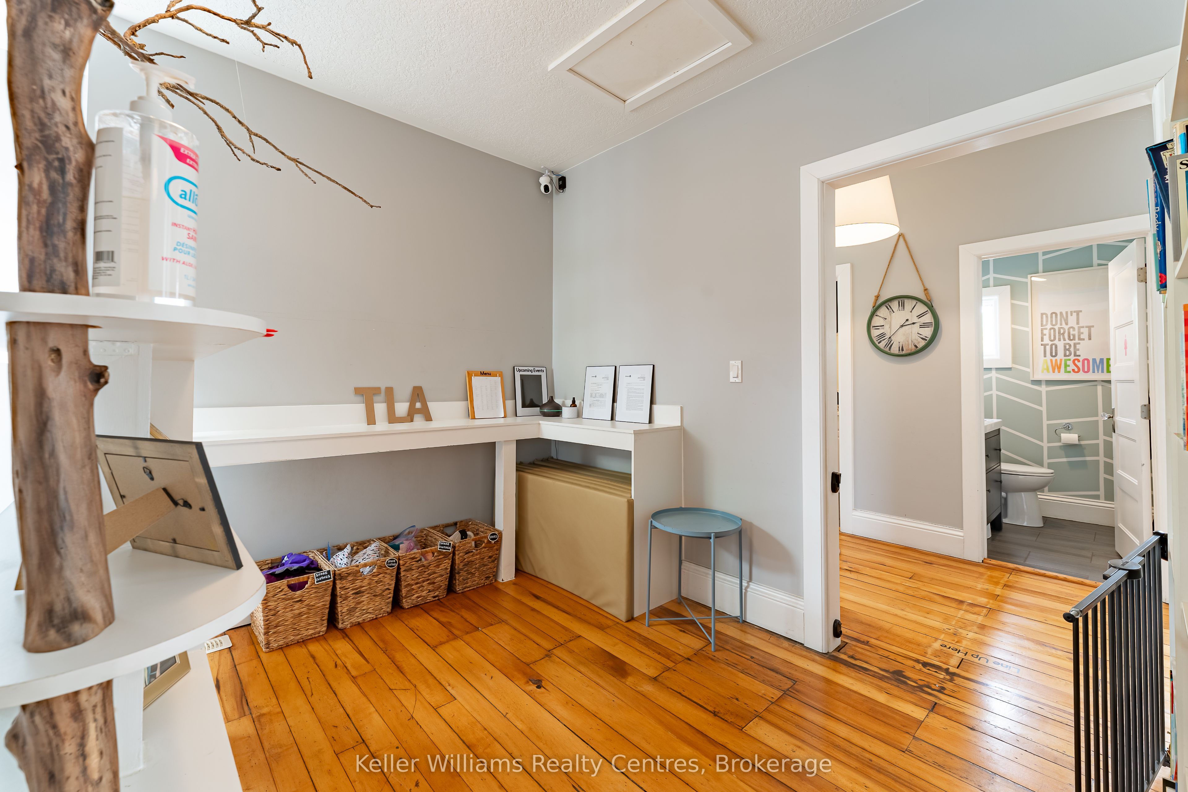 569 Catherine Street Property Photo 36