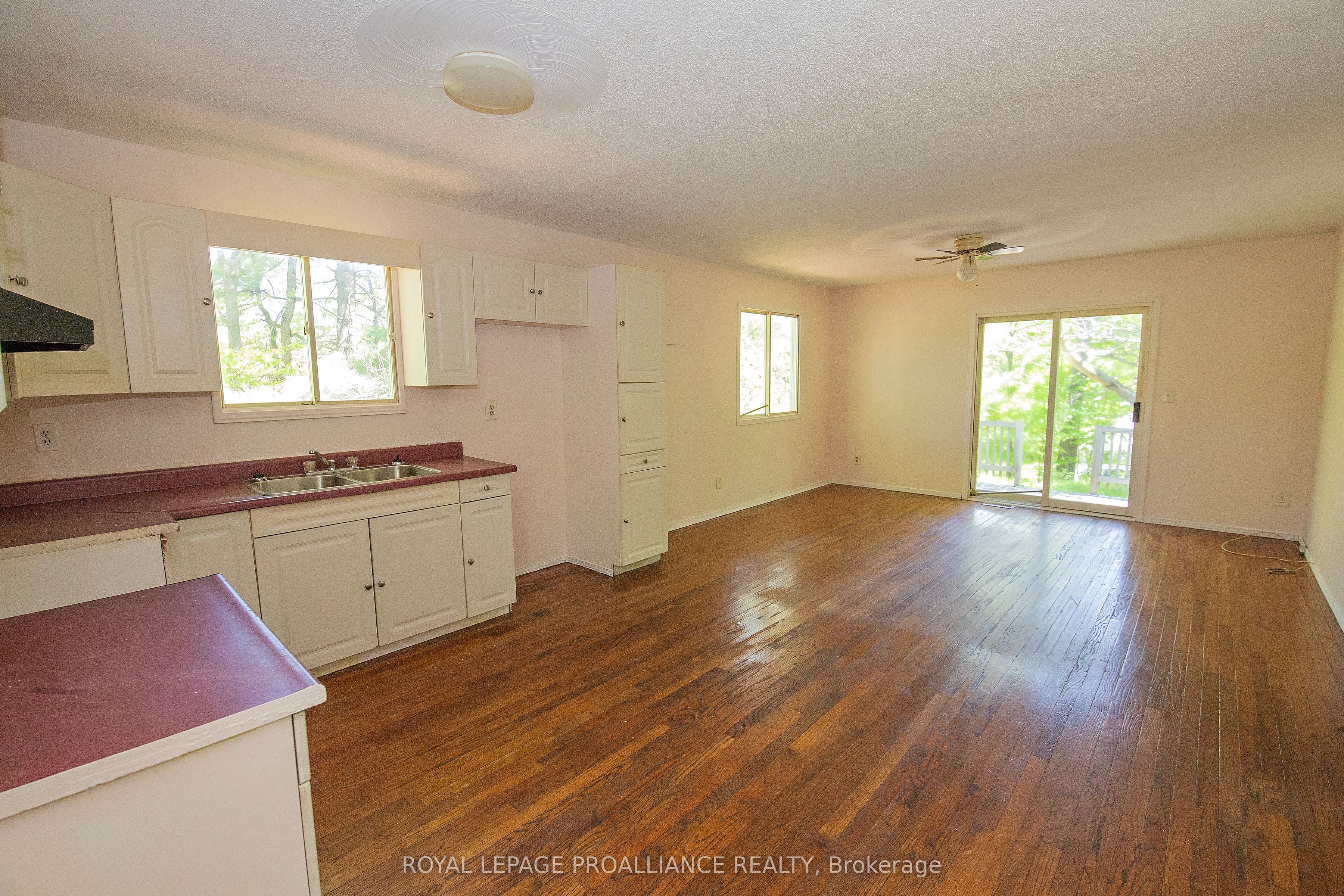 113166 /113176 Hwy 7 Property Photo 4