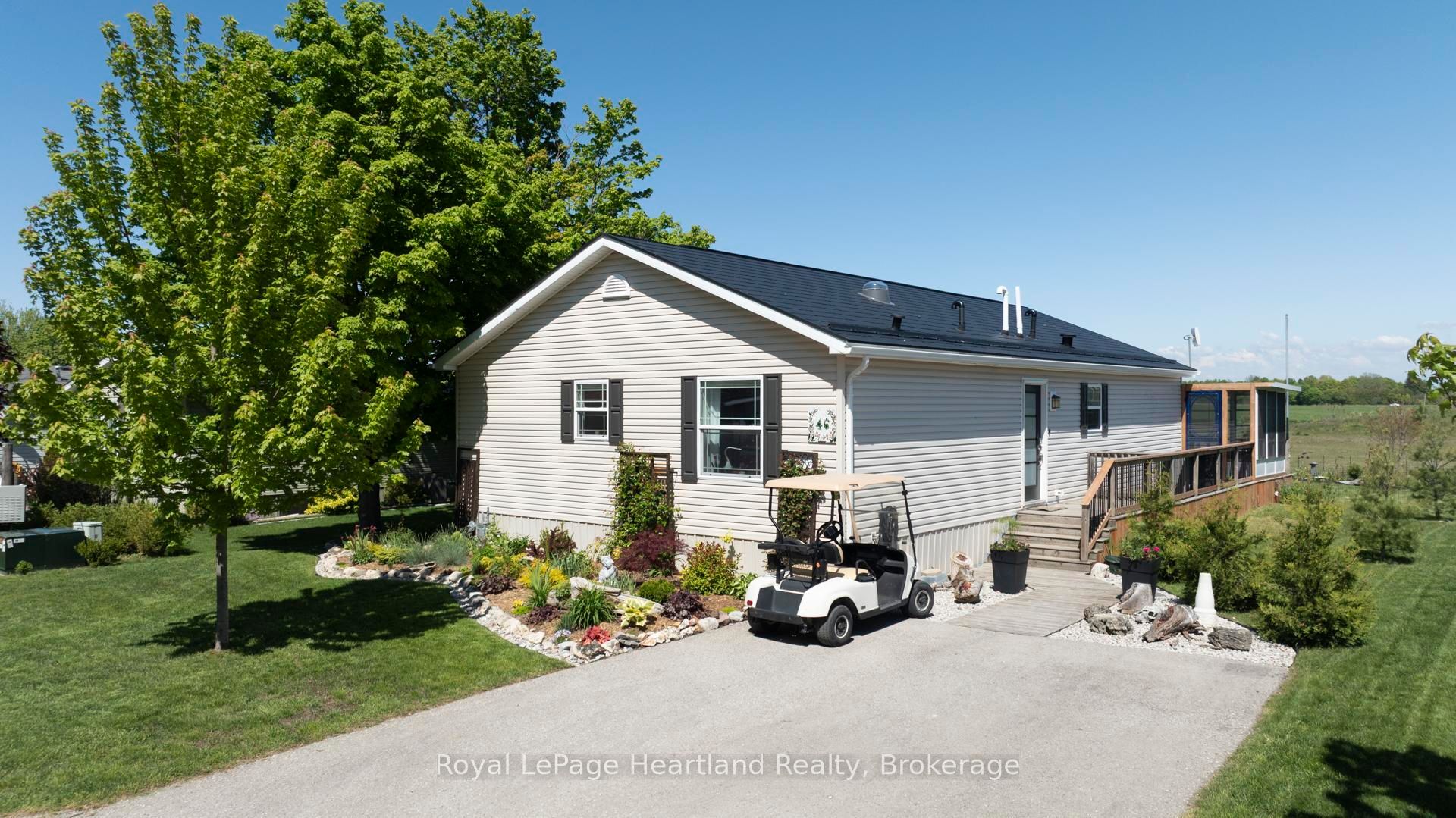 46 Algonquin St Property Photo 1