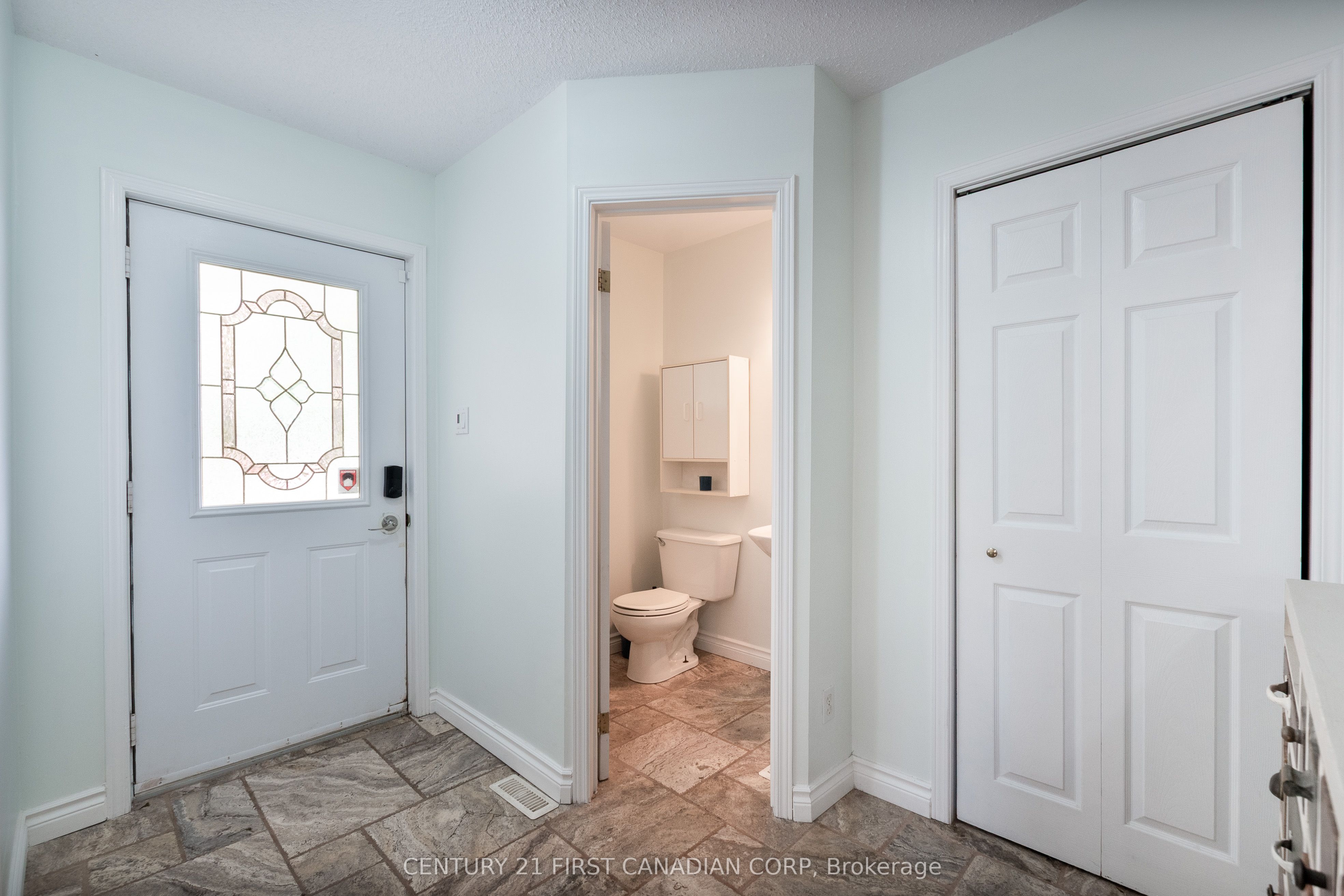 42 Eula White Place Property Photo 3