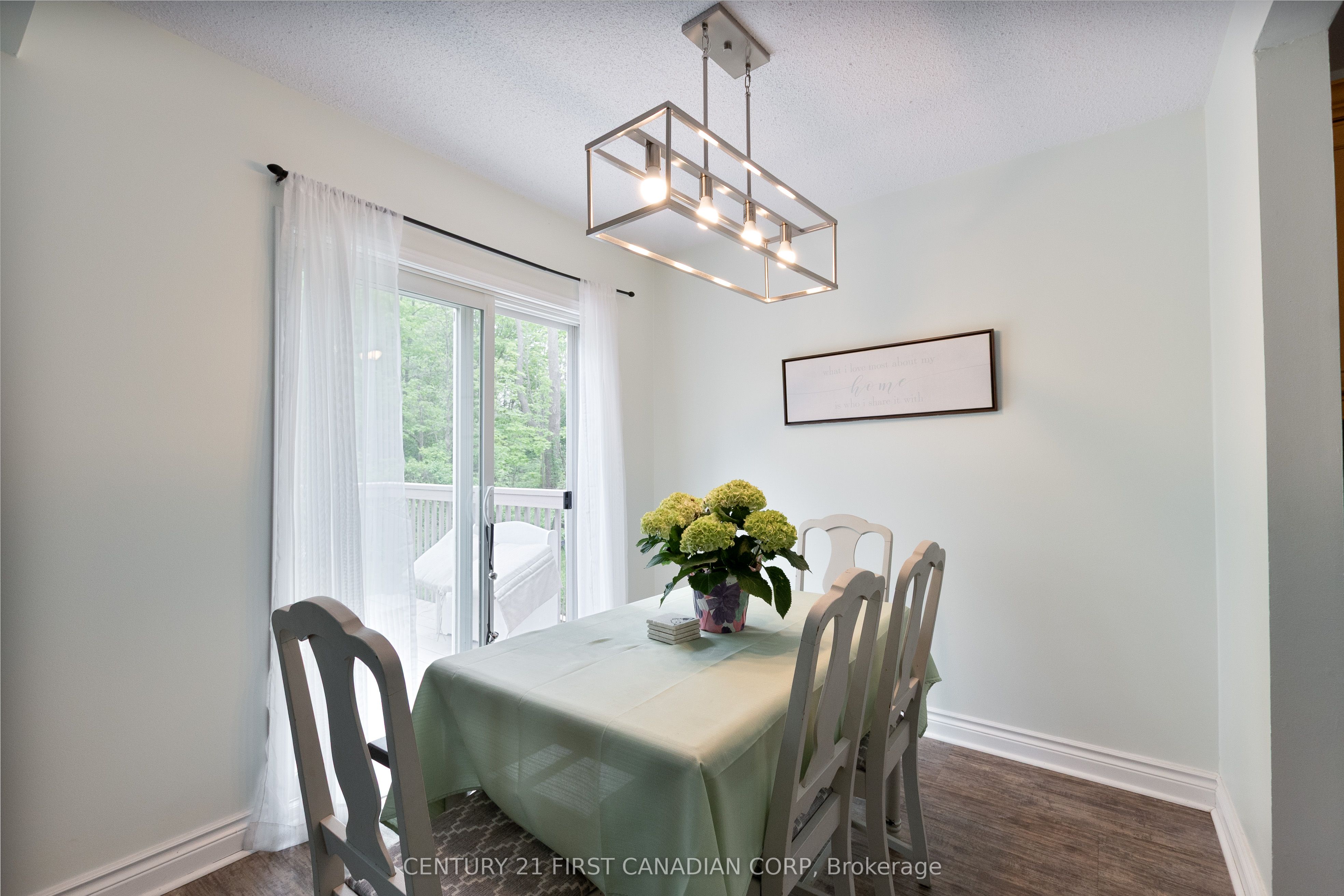 42 Eula White Place Property Photo 11