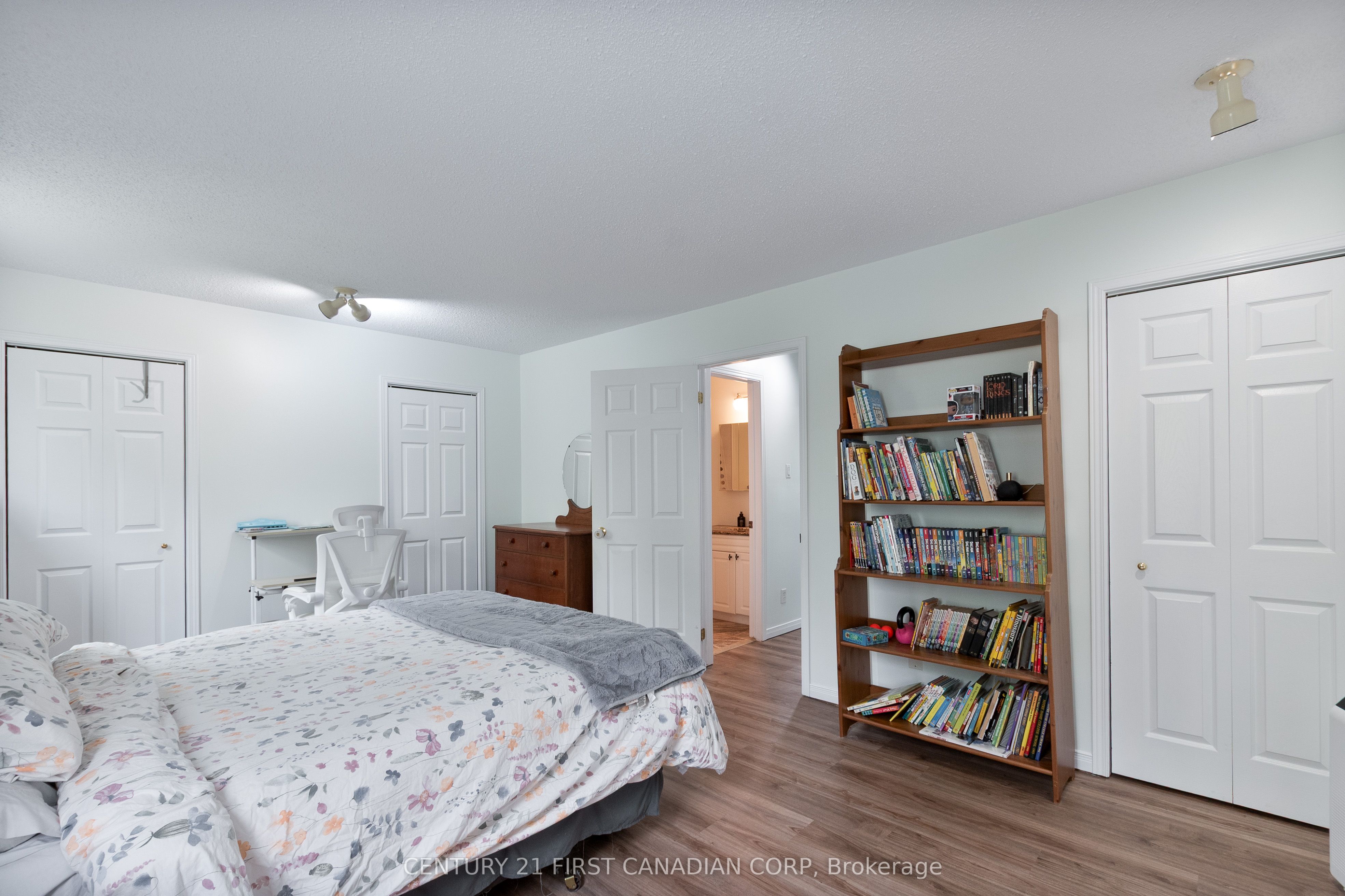 42 Eula White Place Property Photo 14