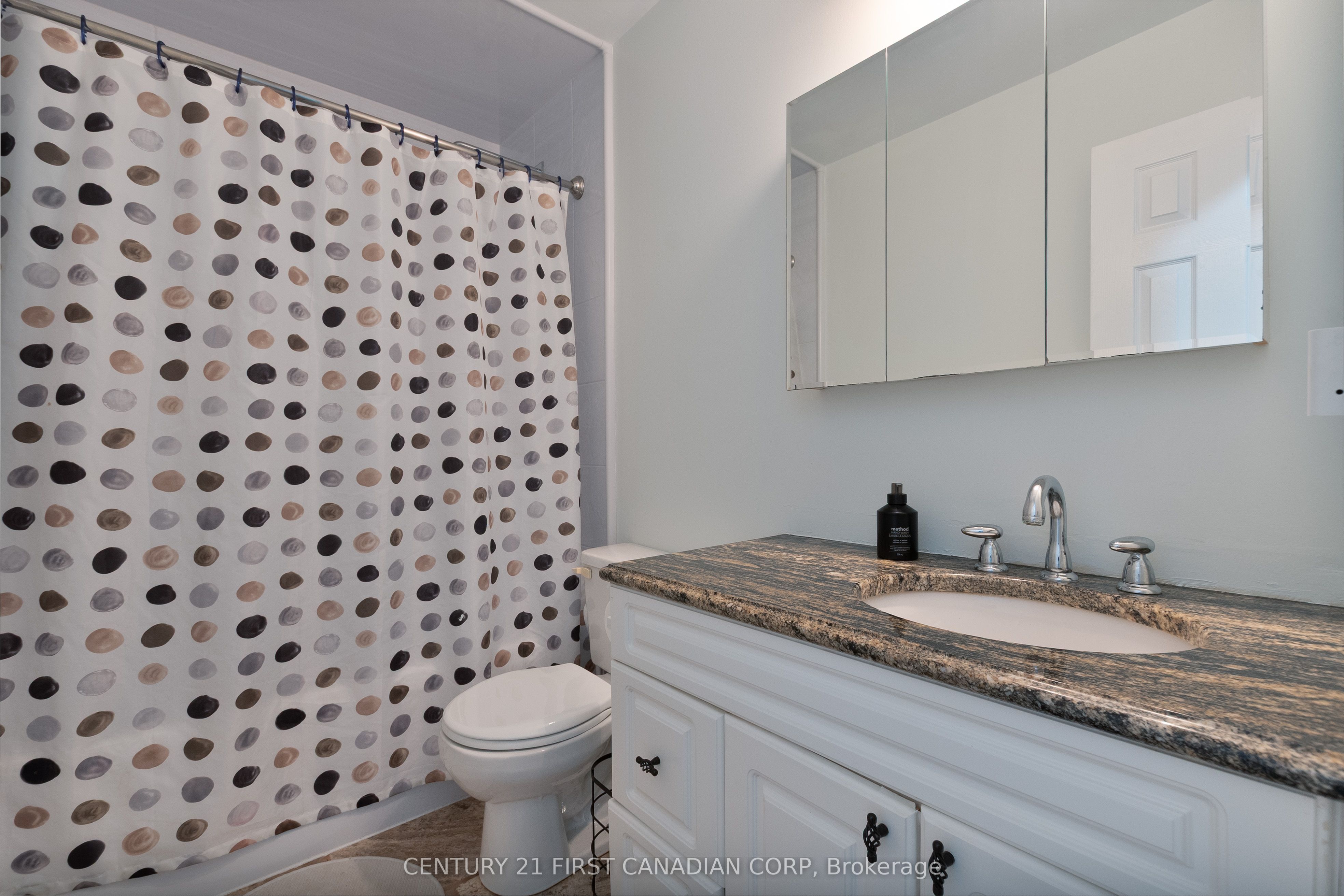 42 Eula White Place Property Photo 15