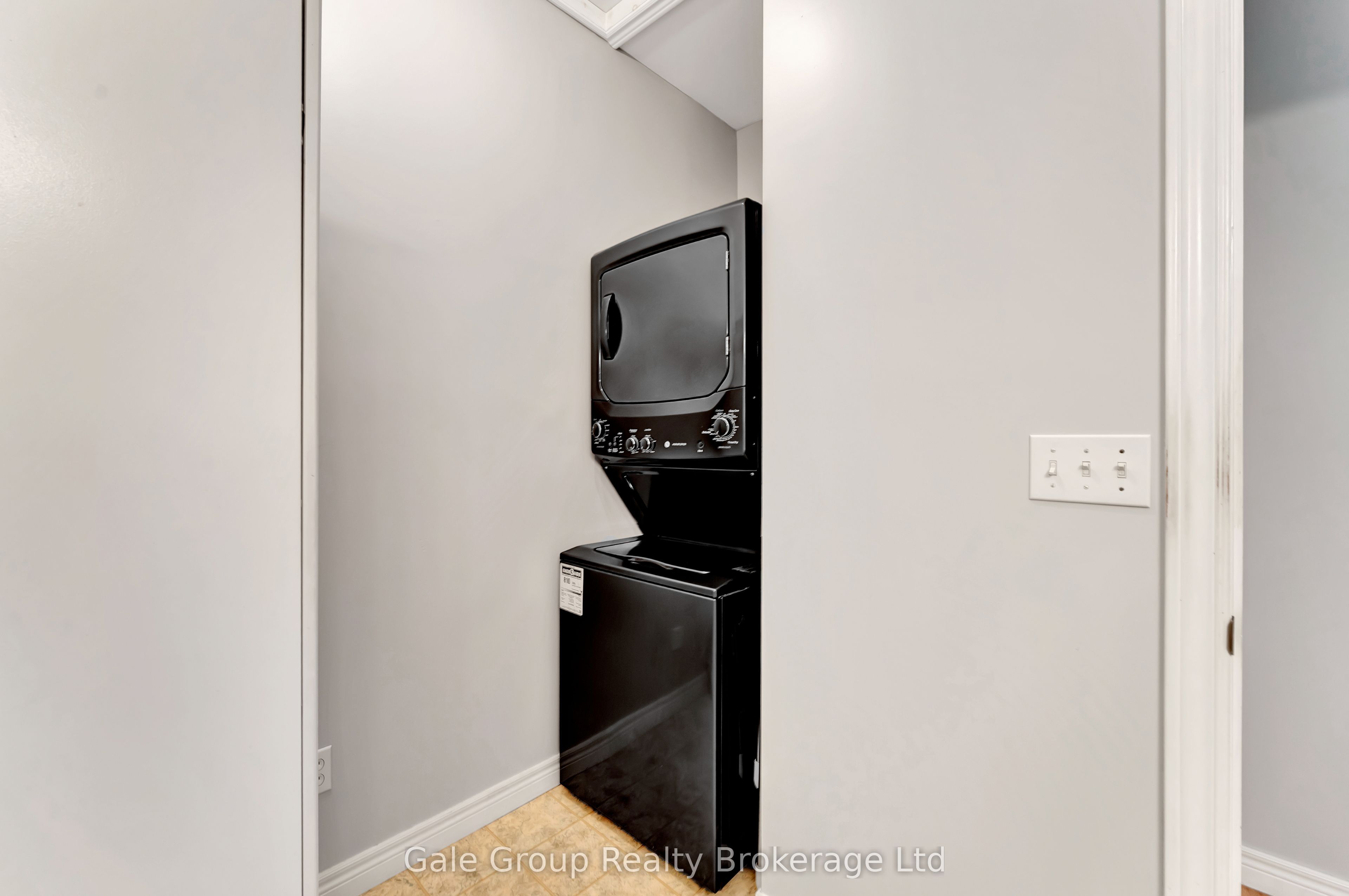 693 Southwood Way Property Photo 17