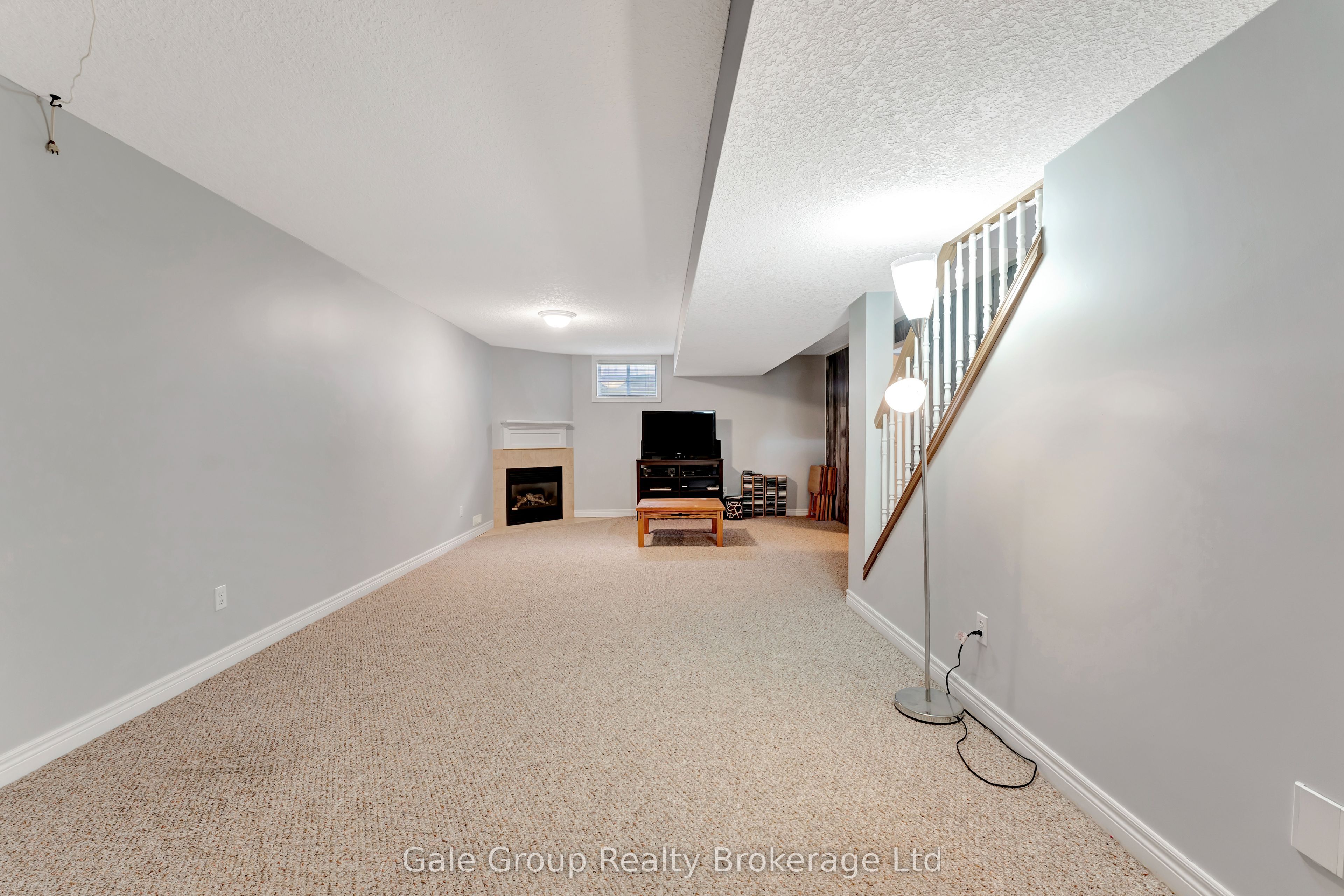 693 Southwood Way Property Photo 20