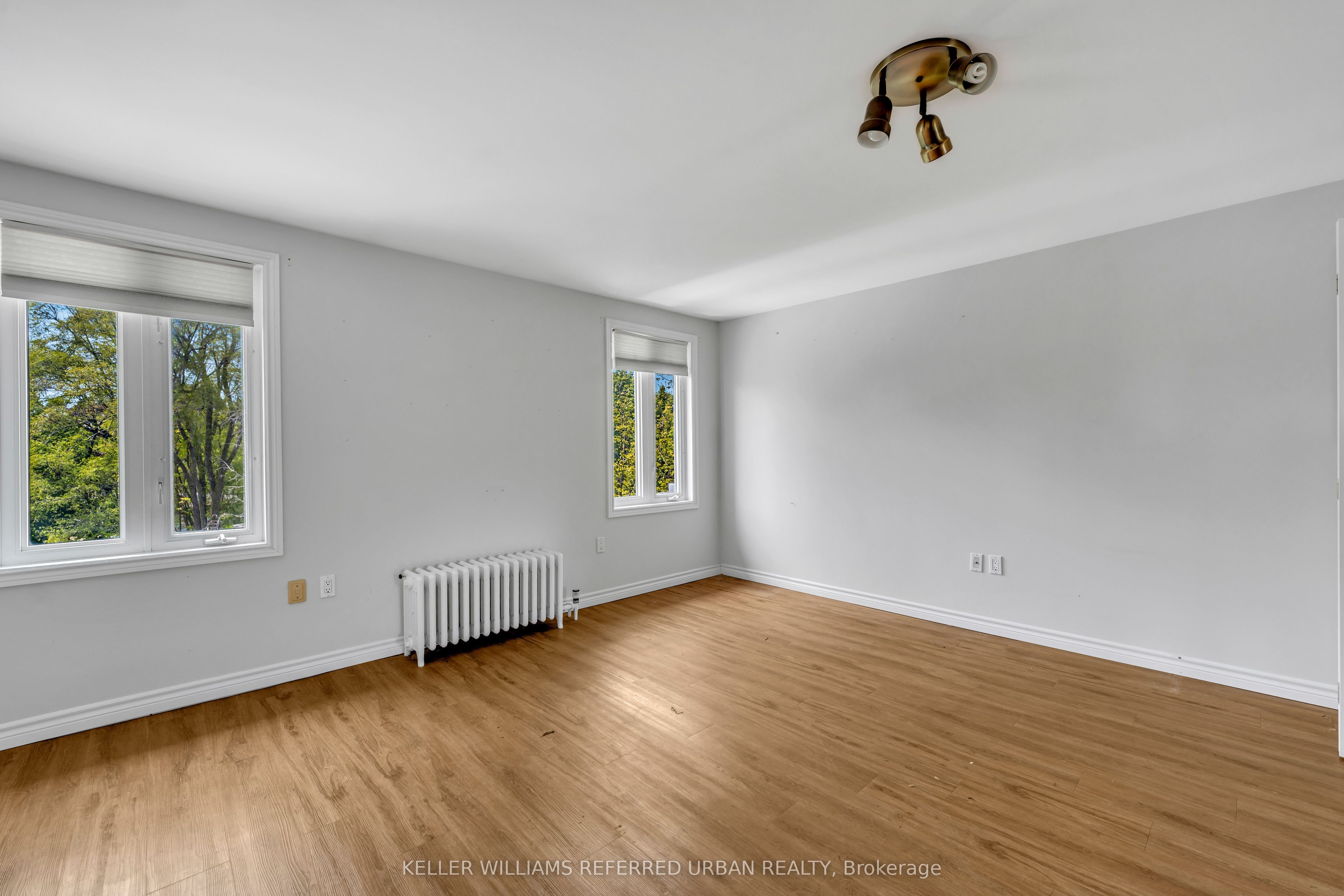 319 Division St Property Photo 24