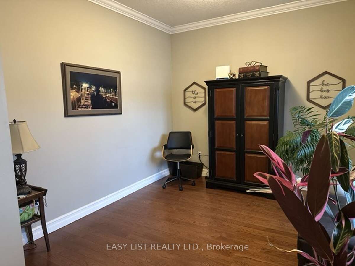 327 Richmeadow Road Property Photo 7