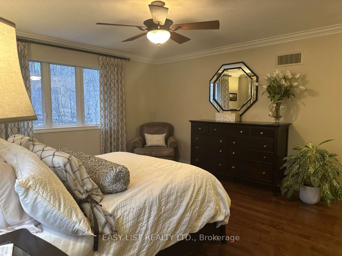 327 Richmeadow Road Property Photo 32
