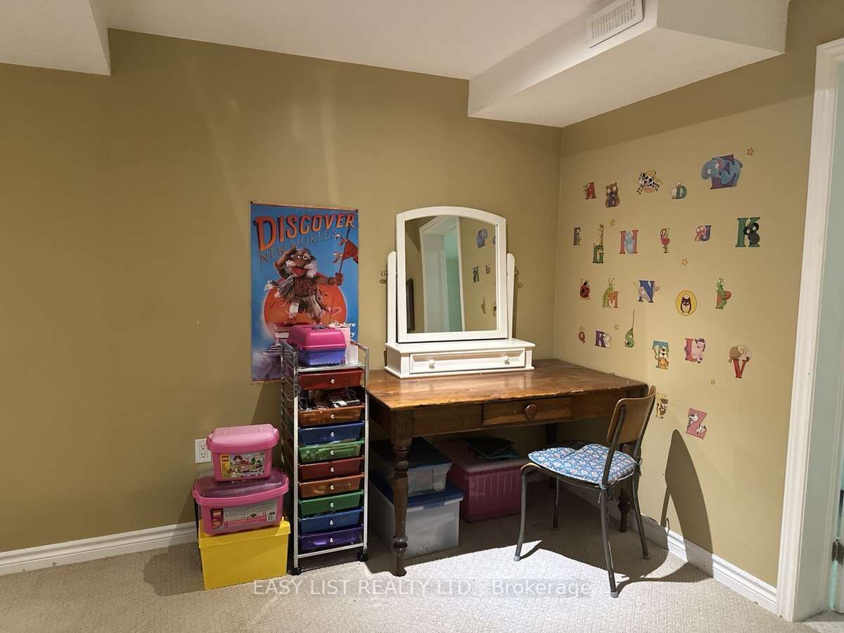 327 Richmeadow Road Property Photo 42