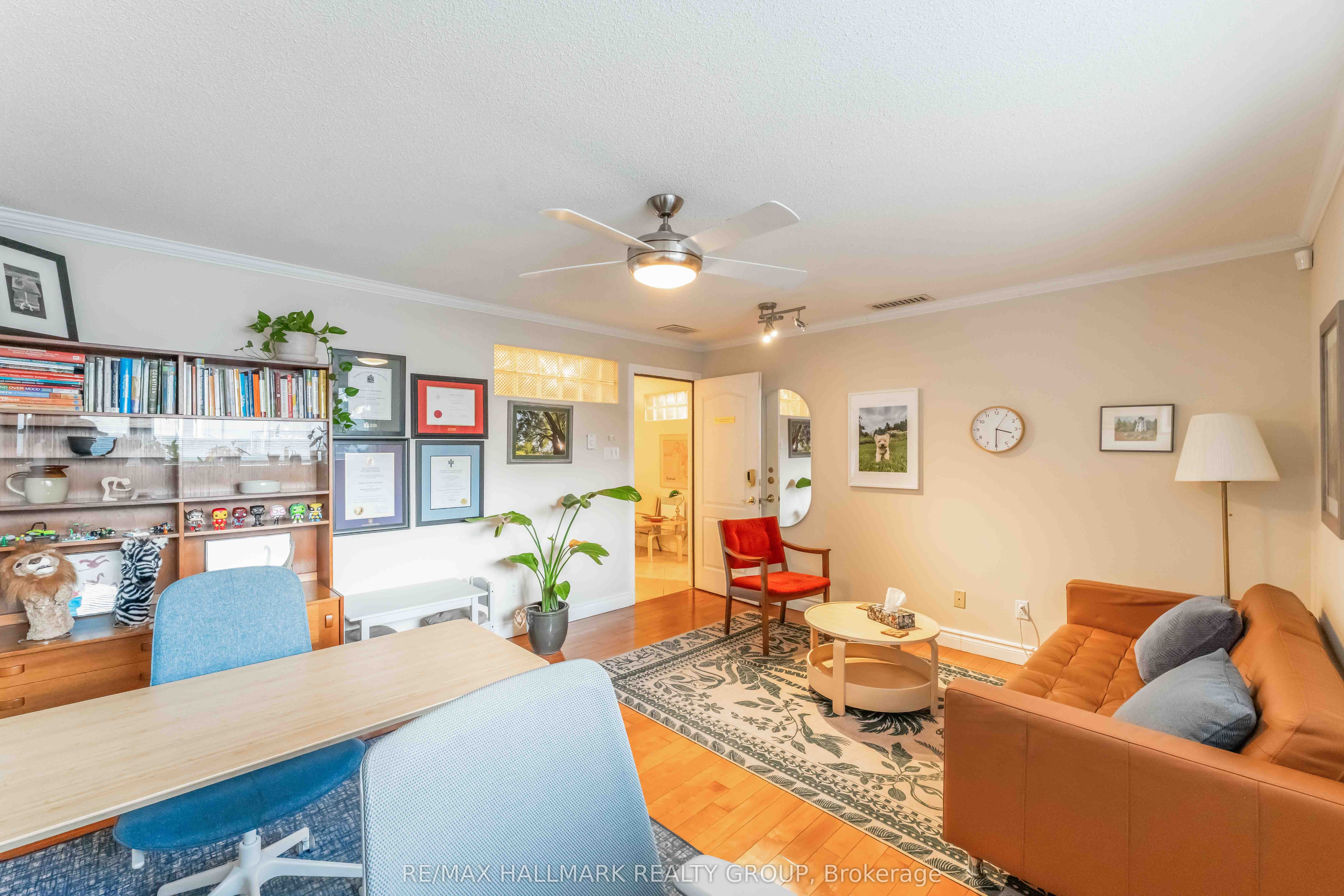 #201 - 117 Murray Street Property Photo 12