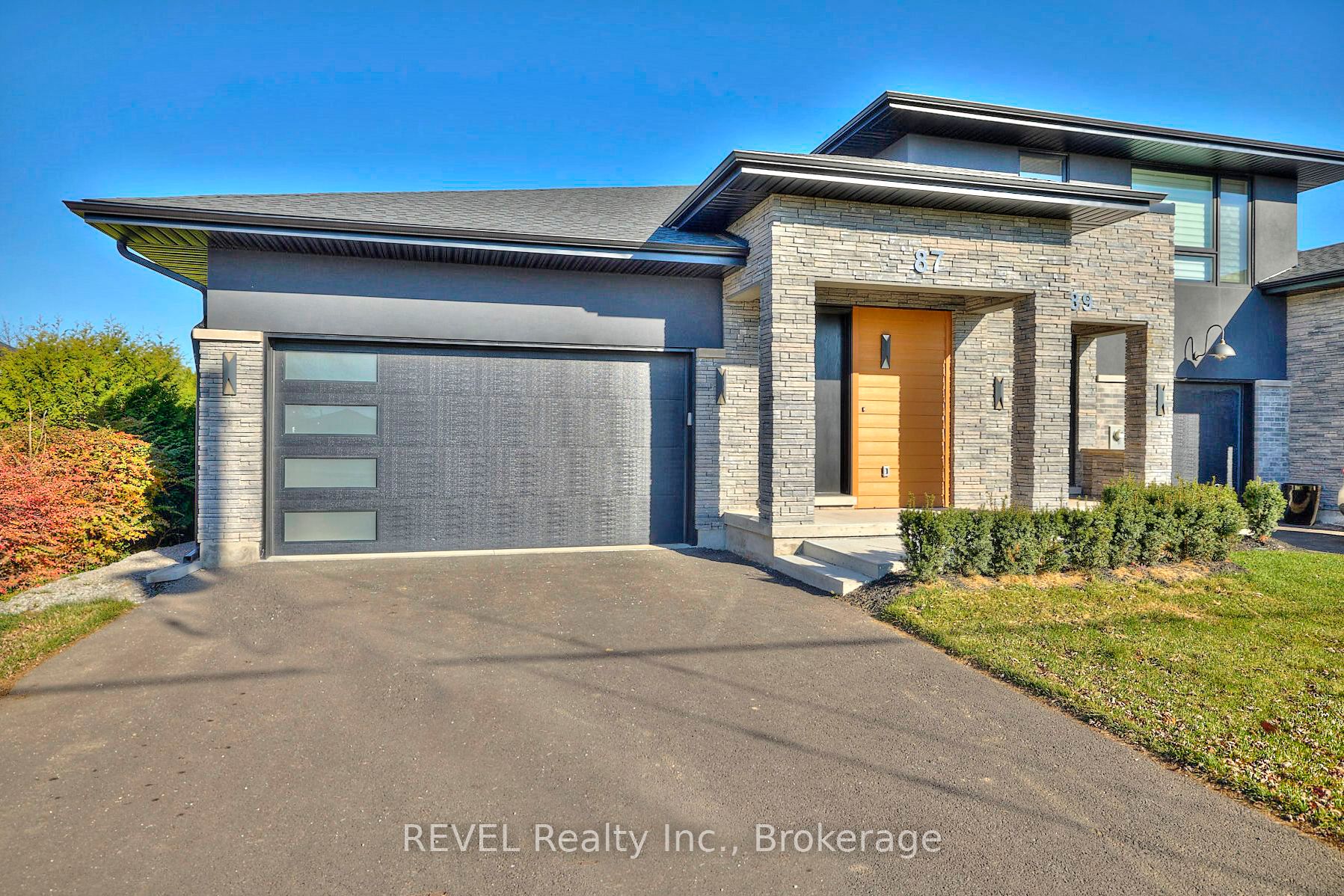 87 Port Robinson Road Property Photo 3