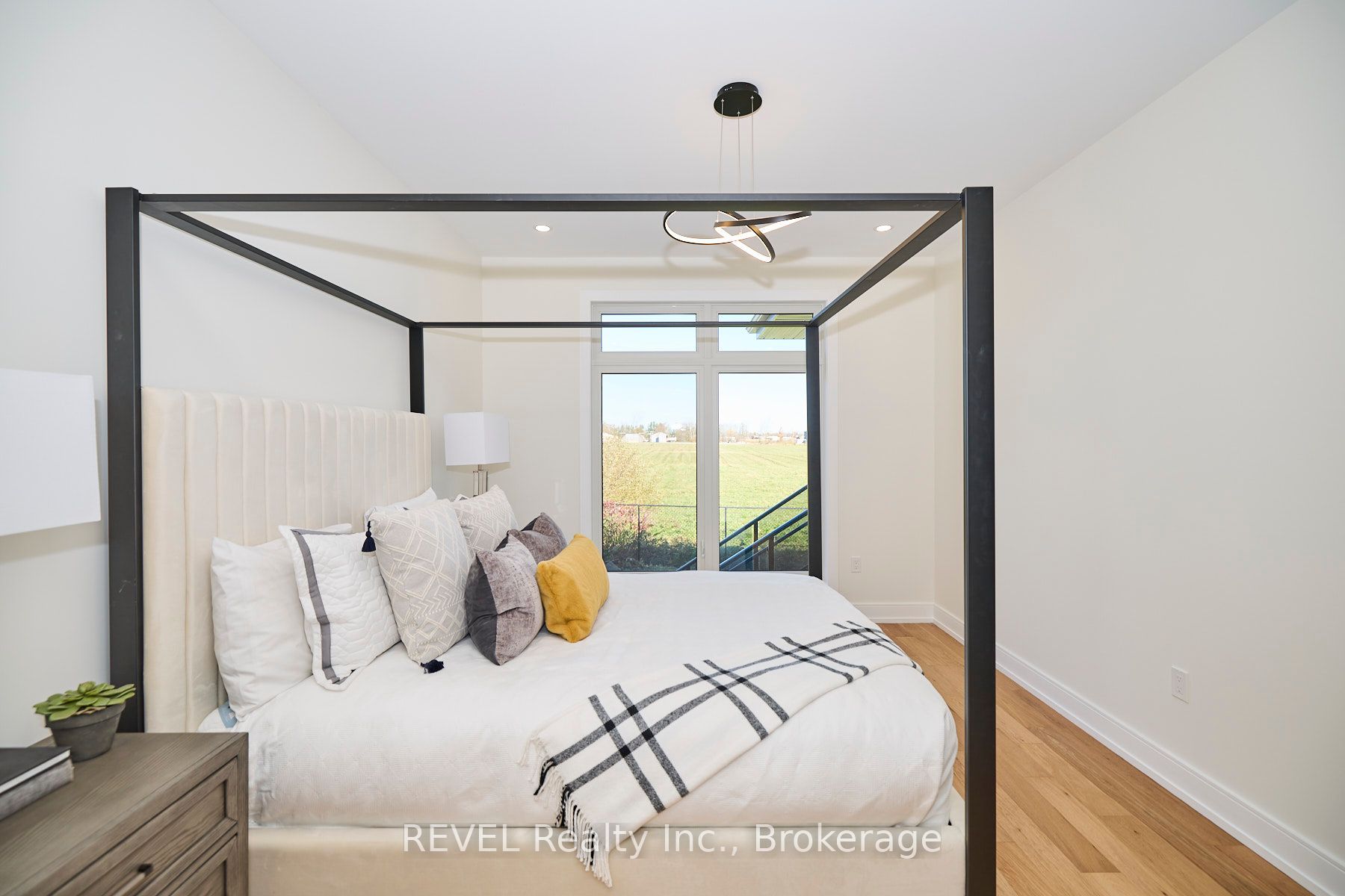 87 Port Robinson Road Property Photo 20