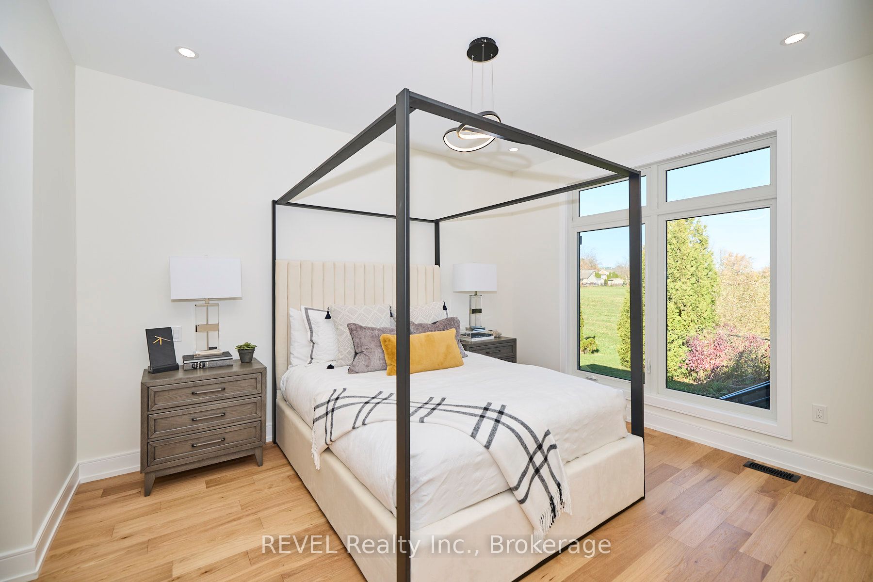 87 Port Robinson Road Property Photo 21