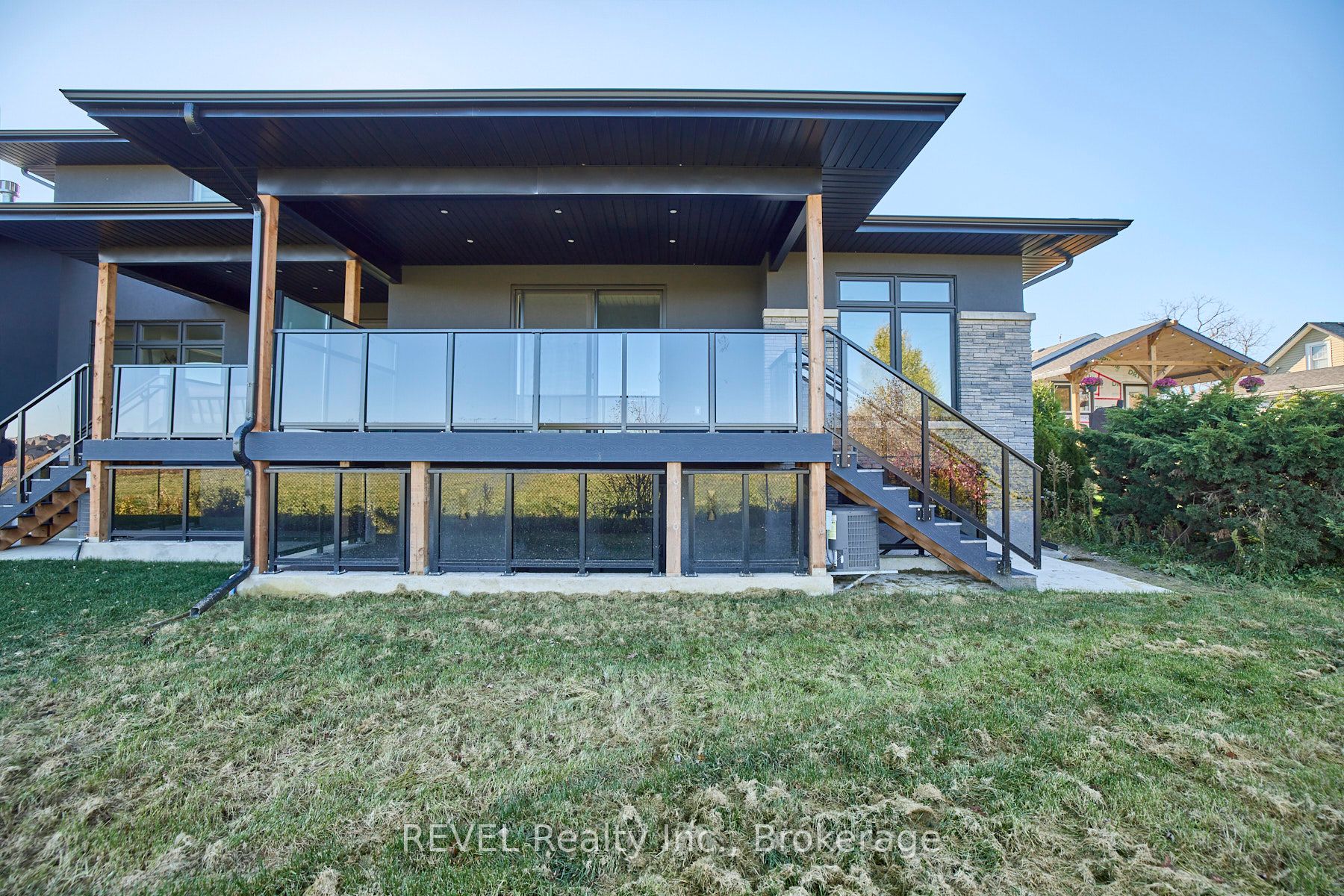 87 Port Robinson Road Property Photo 37