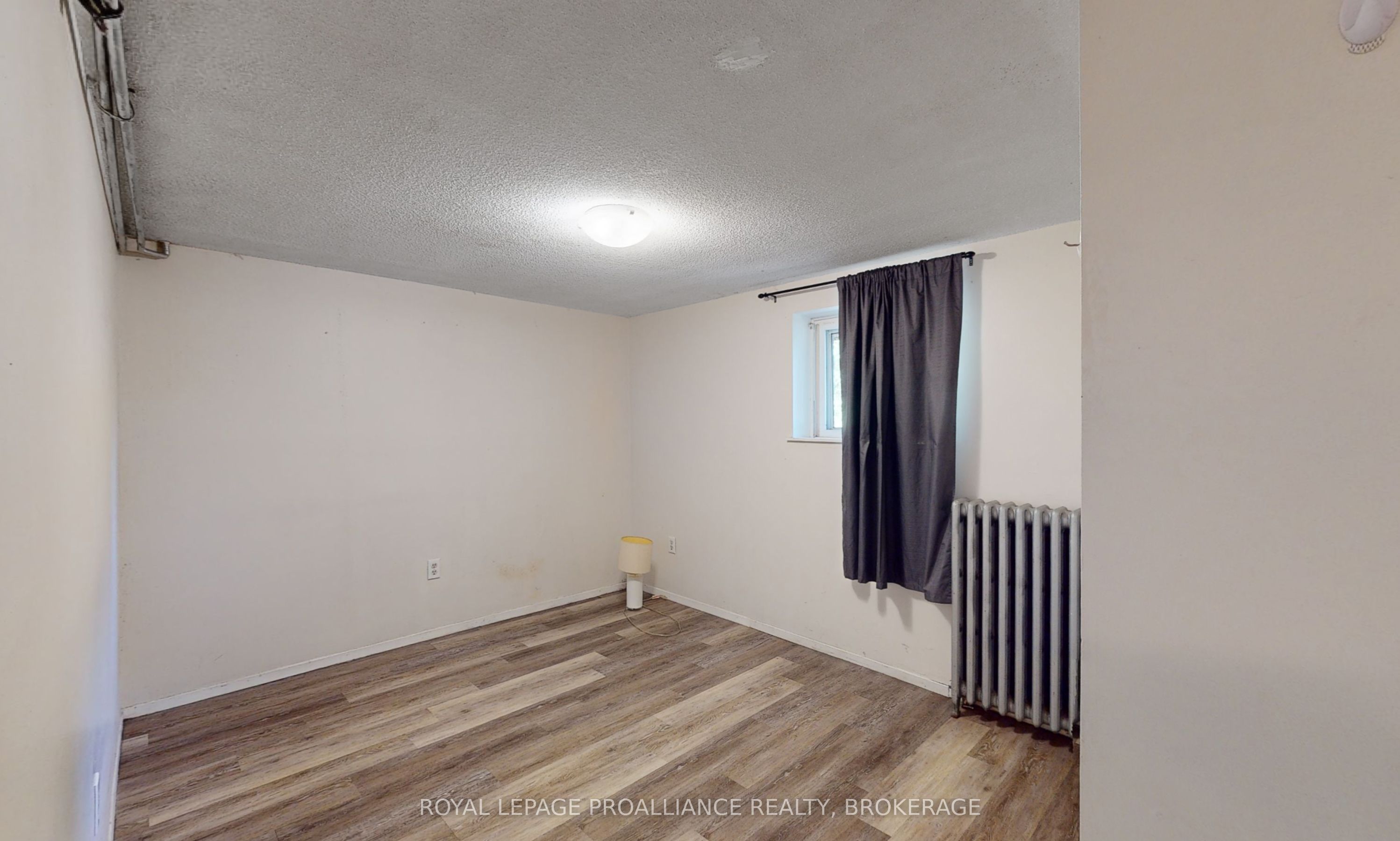 273 Rideau St Property Photo 16
