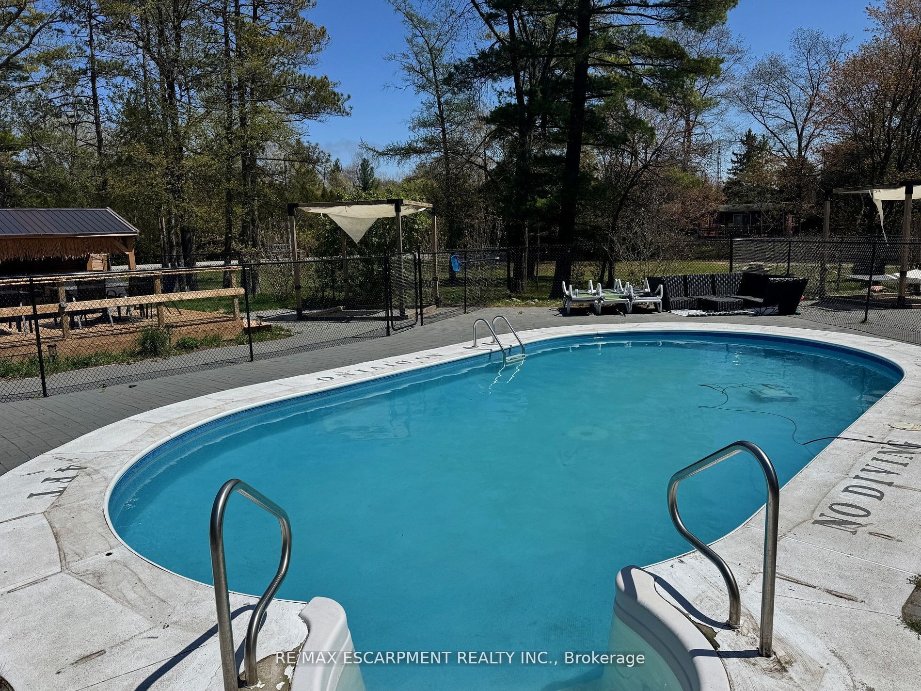 9717 Army Camp Road Property Photo 7