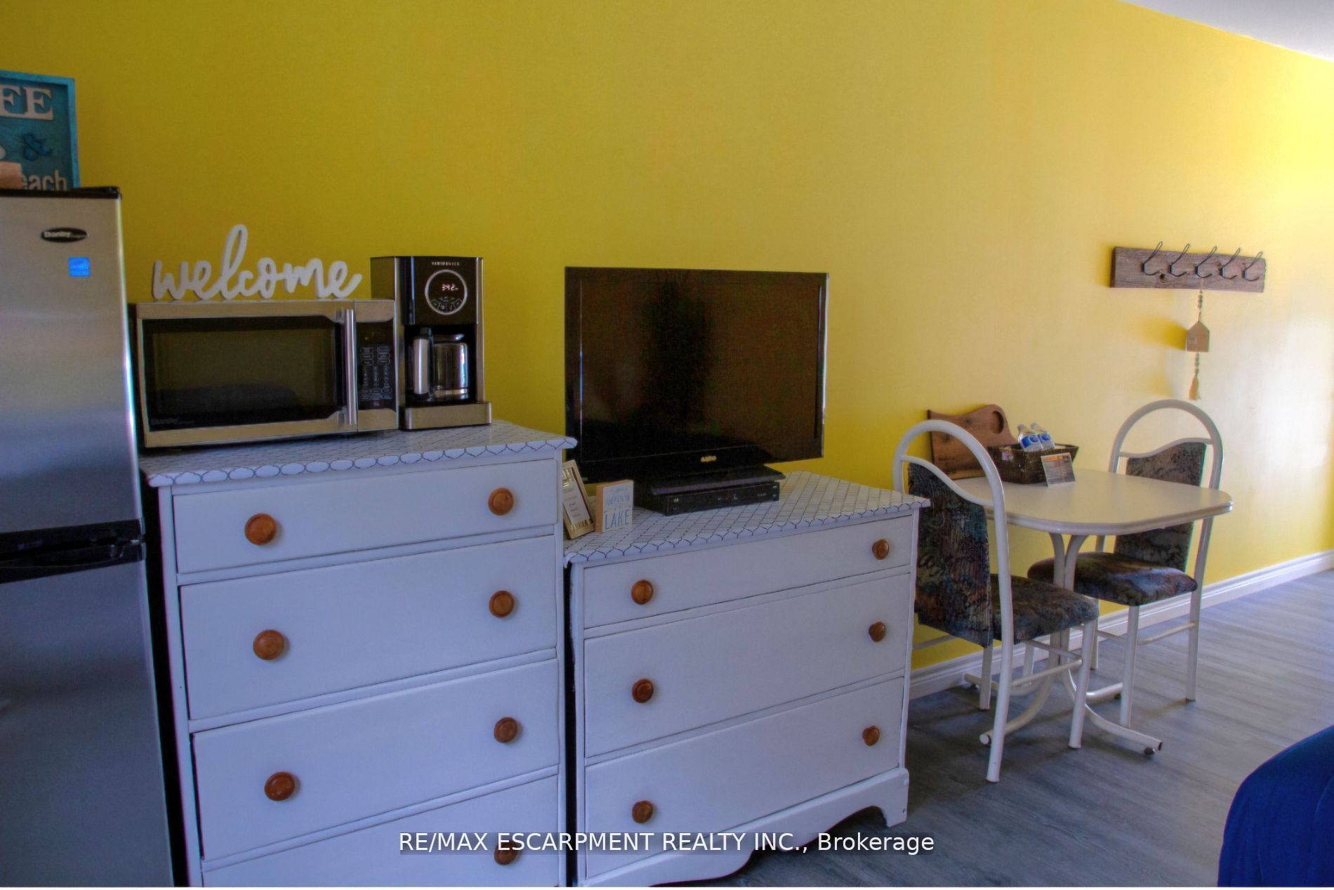 9717 Army Camp Road Property Photo 33