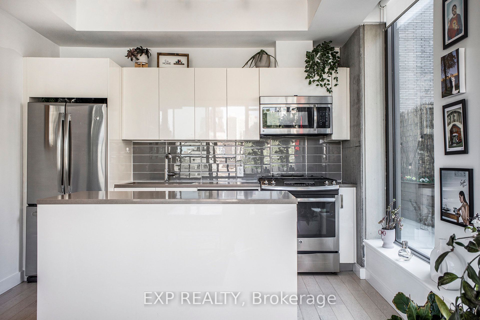 224 Lyon Street N 516 Property Photo 12