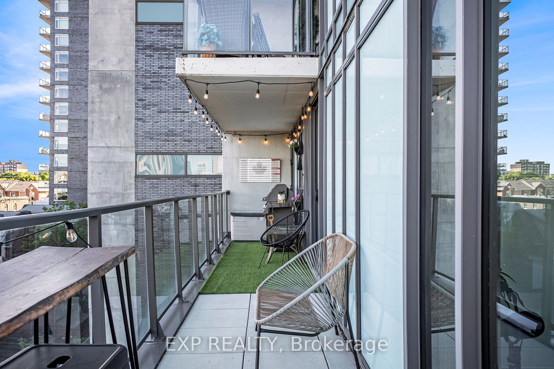 224 Lyon Street N 516 Property Photo 23