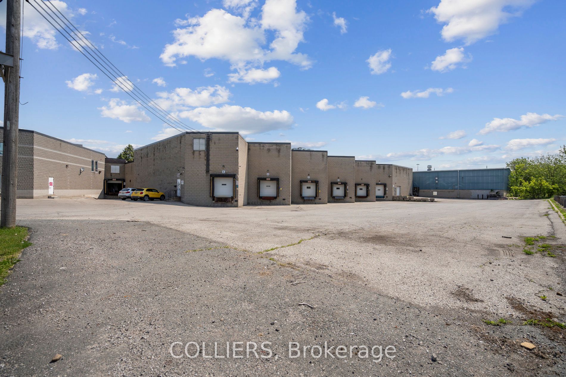 504 Kenora Ave Property Photo 1