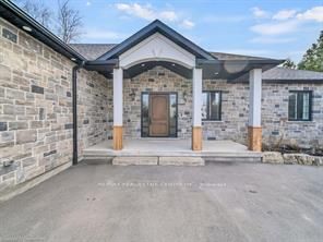 1011 Townline Road Property Photo 2
