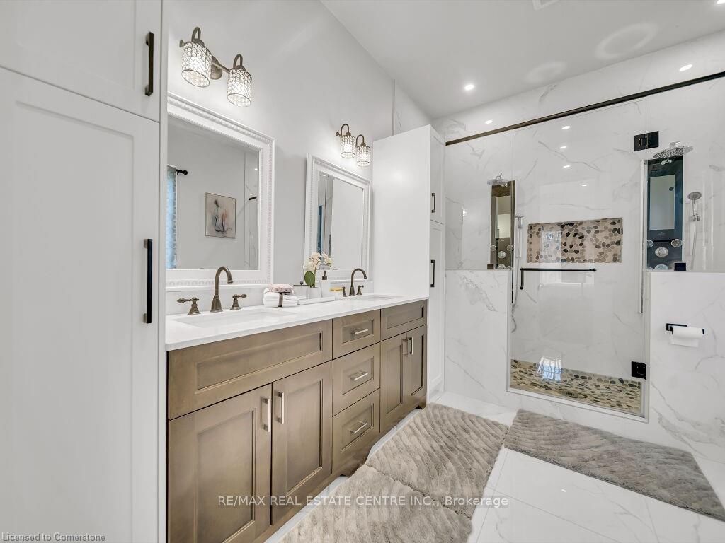 1011 Townline Road Property Photo 13