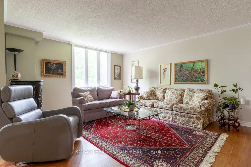 150 Wilson Street W 220 Property Photo 8