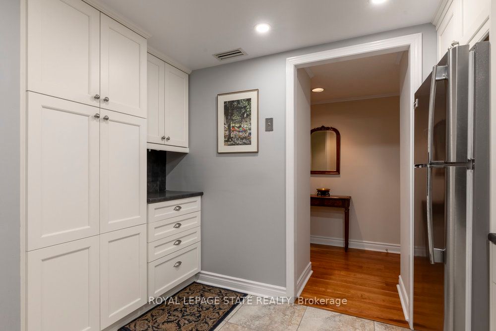 150 Wilson Street W 220 Property Photo 20