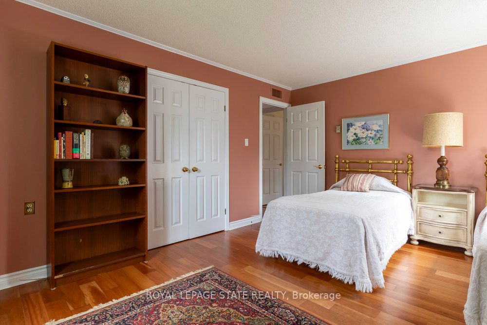 150 Wilson Street W 220 Property Photo 29