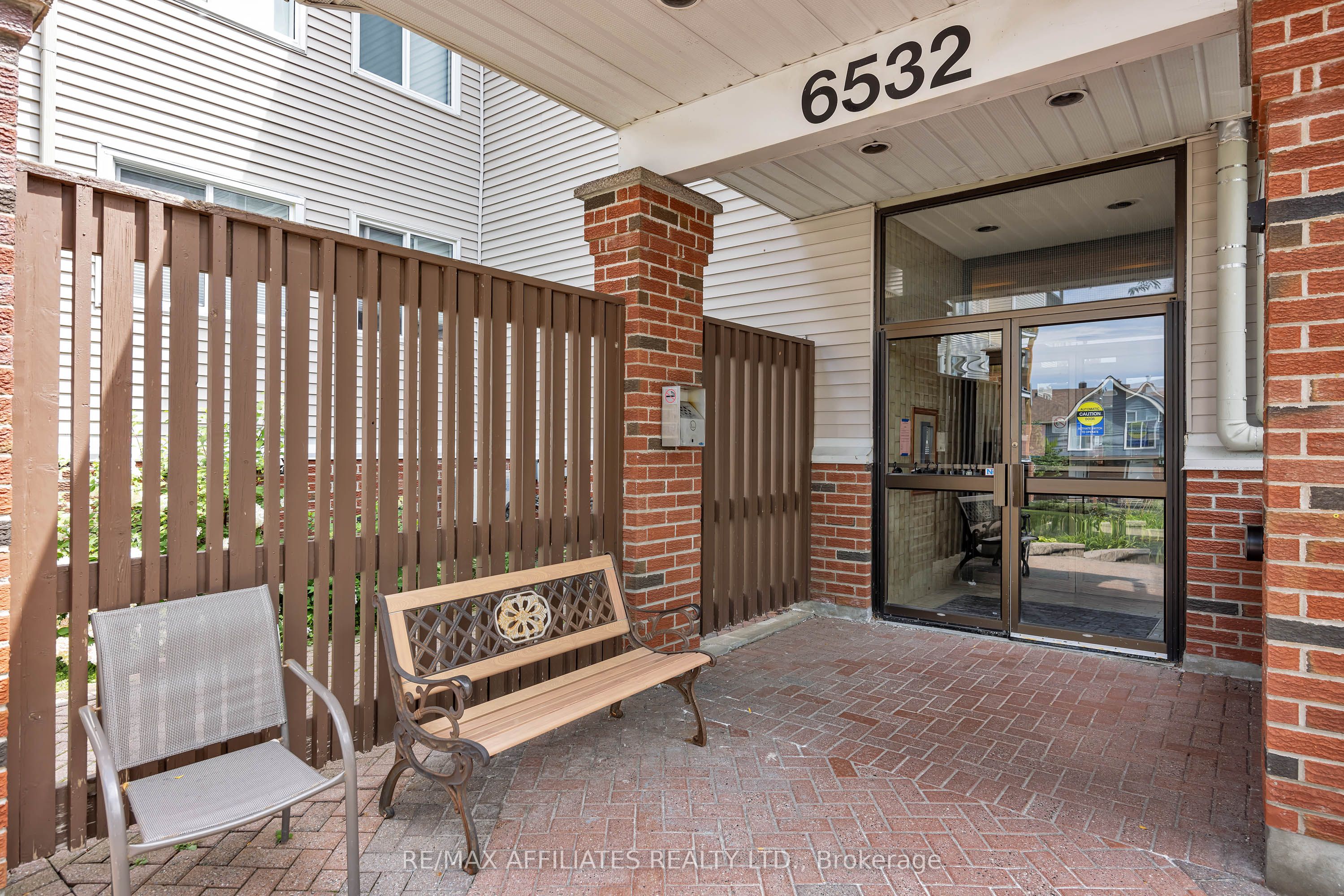 #307 - 6532 Bilberry Drive Property Photo 2