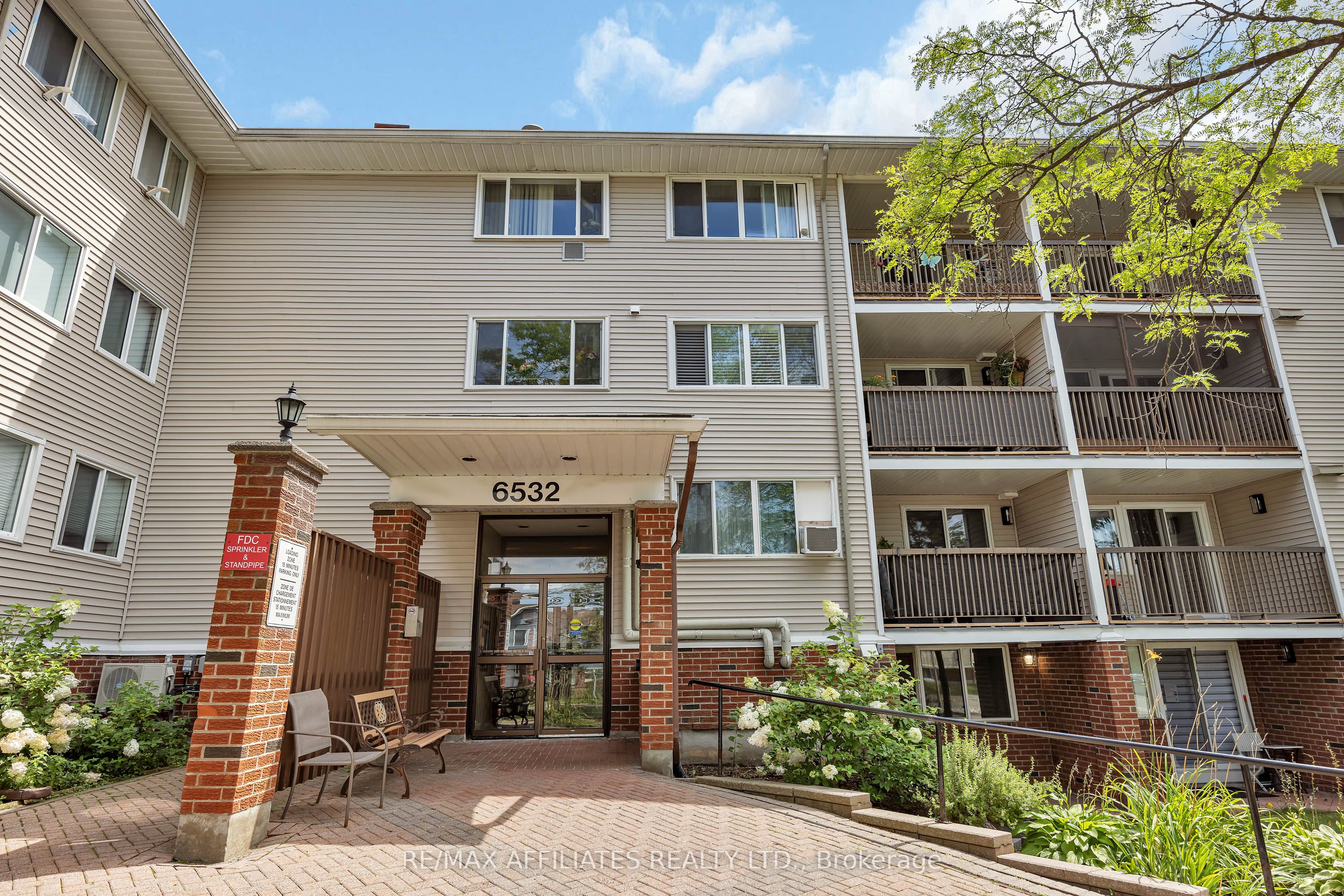 #307 - 6532 Bilberry Drive Property Photo 4