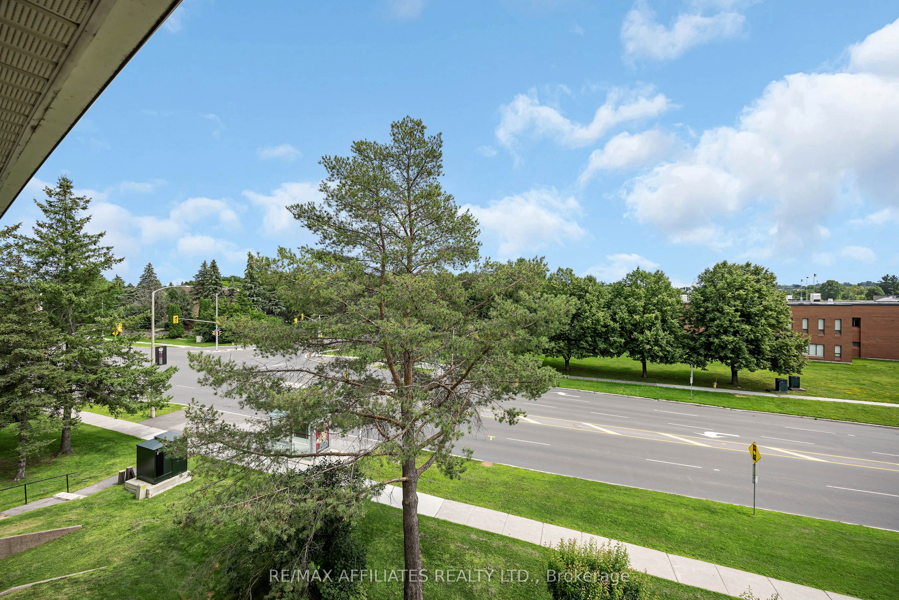 #307 - 6532 Bilberry Drive Property Photo 18
