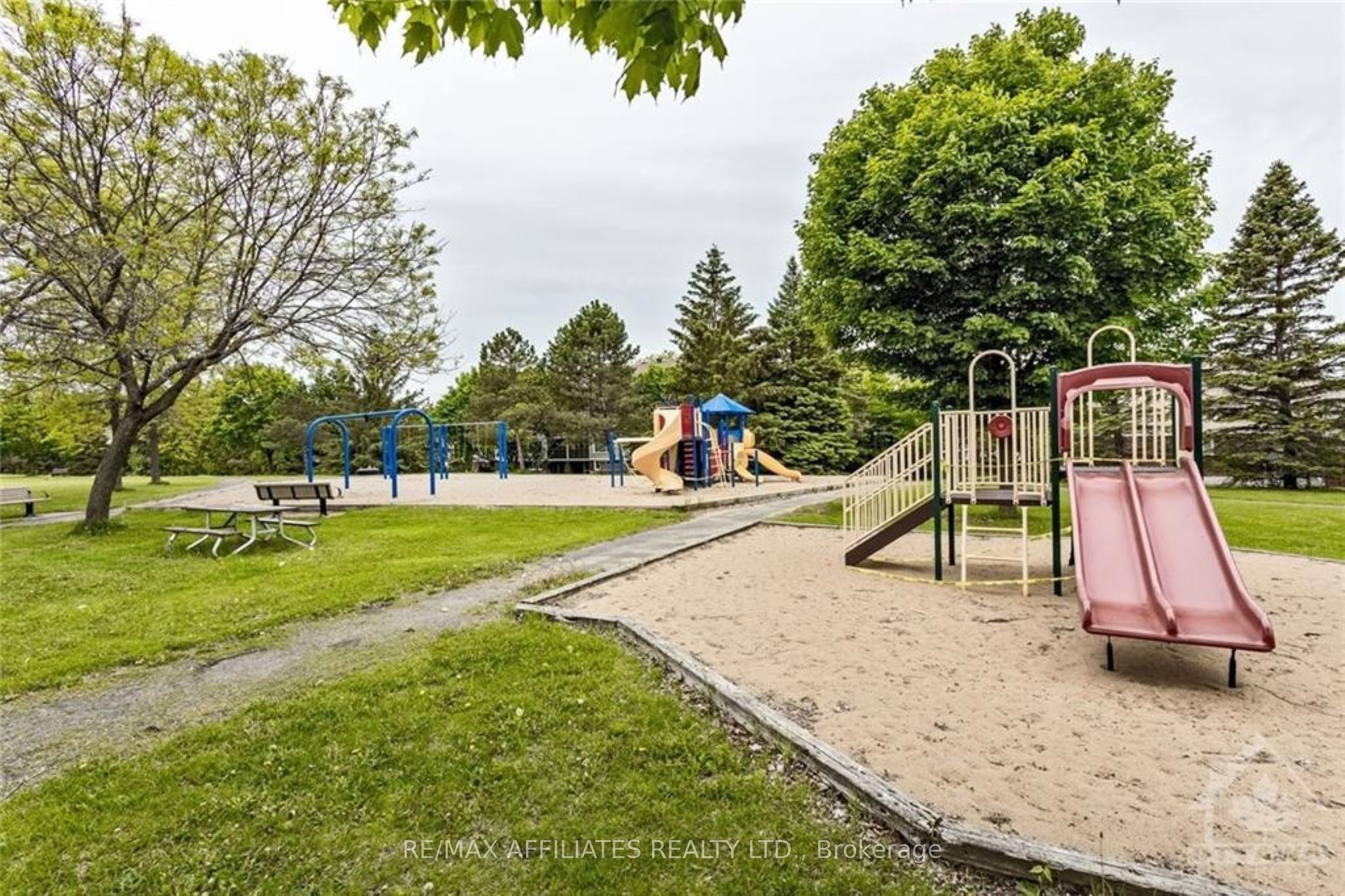 #307 - 6532 Bilberry Drive Property Photo 19