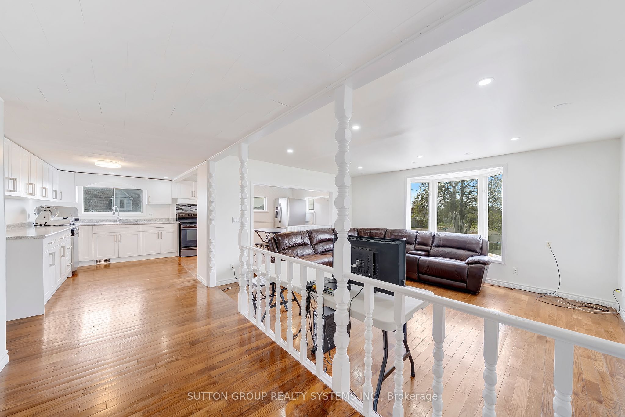 58 Southworth St Property Photo 15